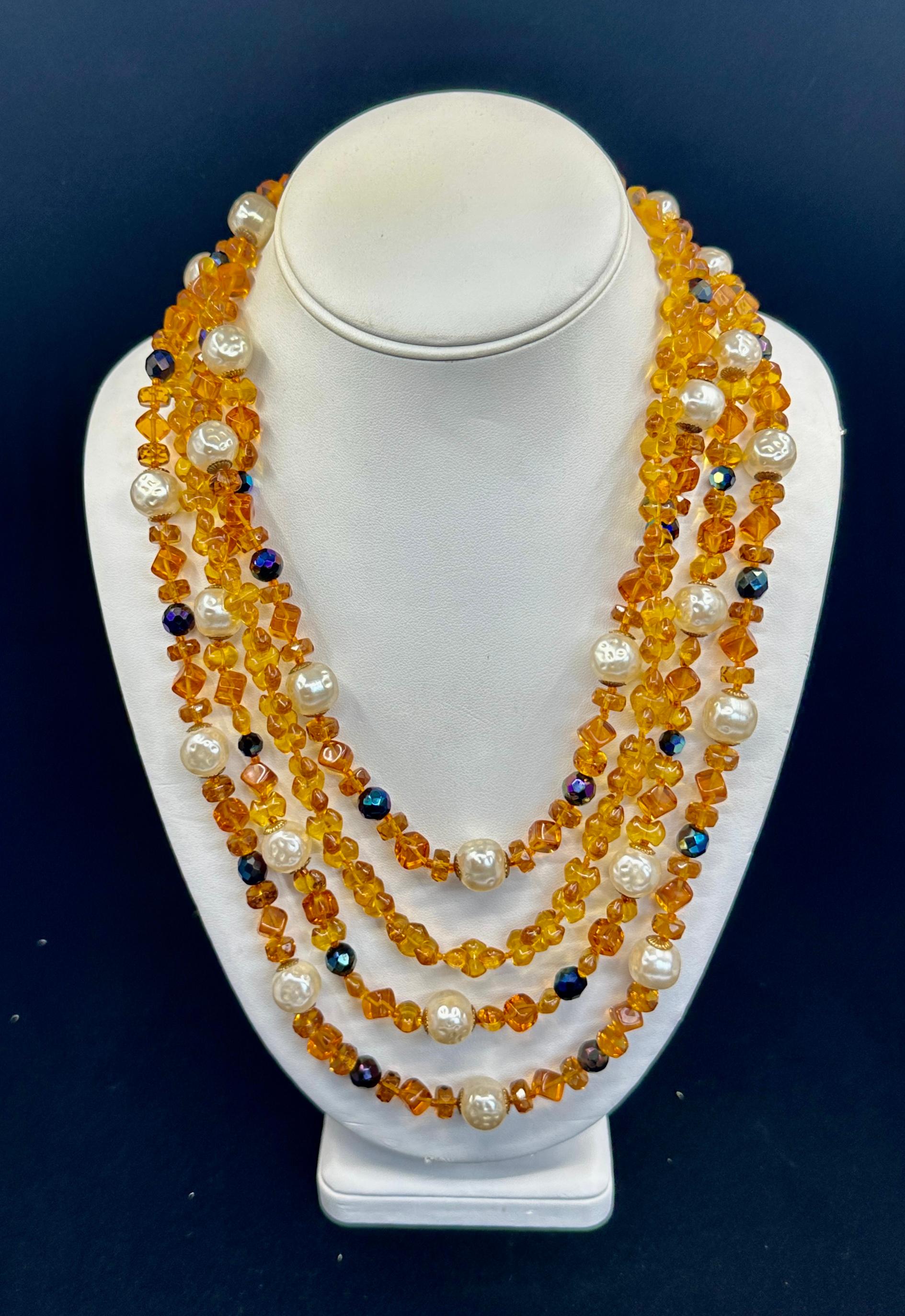 Vintage Vogue Runway Multistrand Halskette 1950s Faux Barock Perle Citrin Onyx im Angebot 1