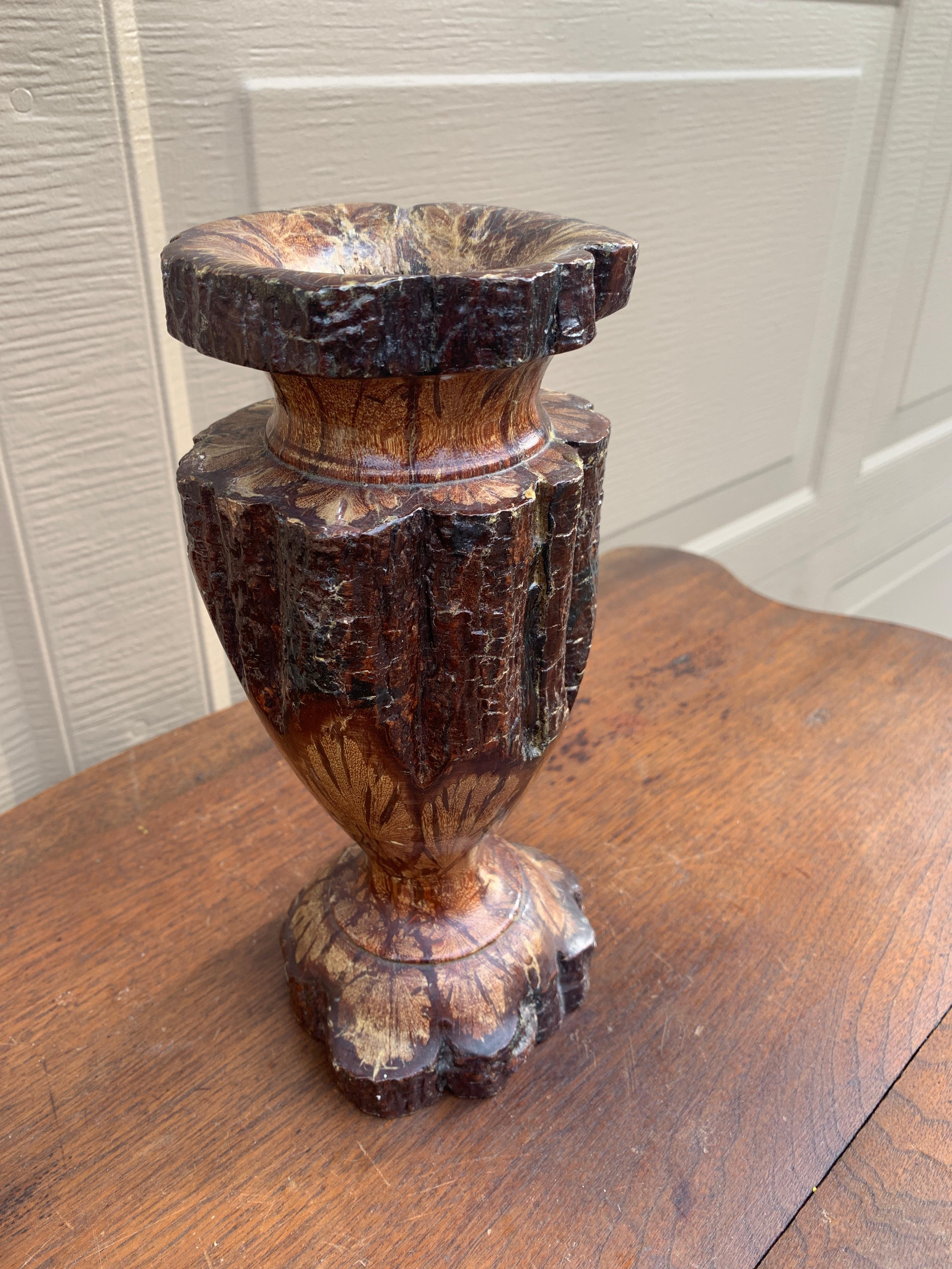 American Vintage Wabi-Sabi Rustic Hand Carved Chrysanthemum Wood Vase For Sale