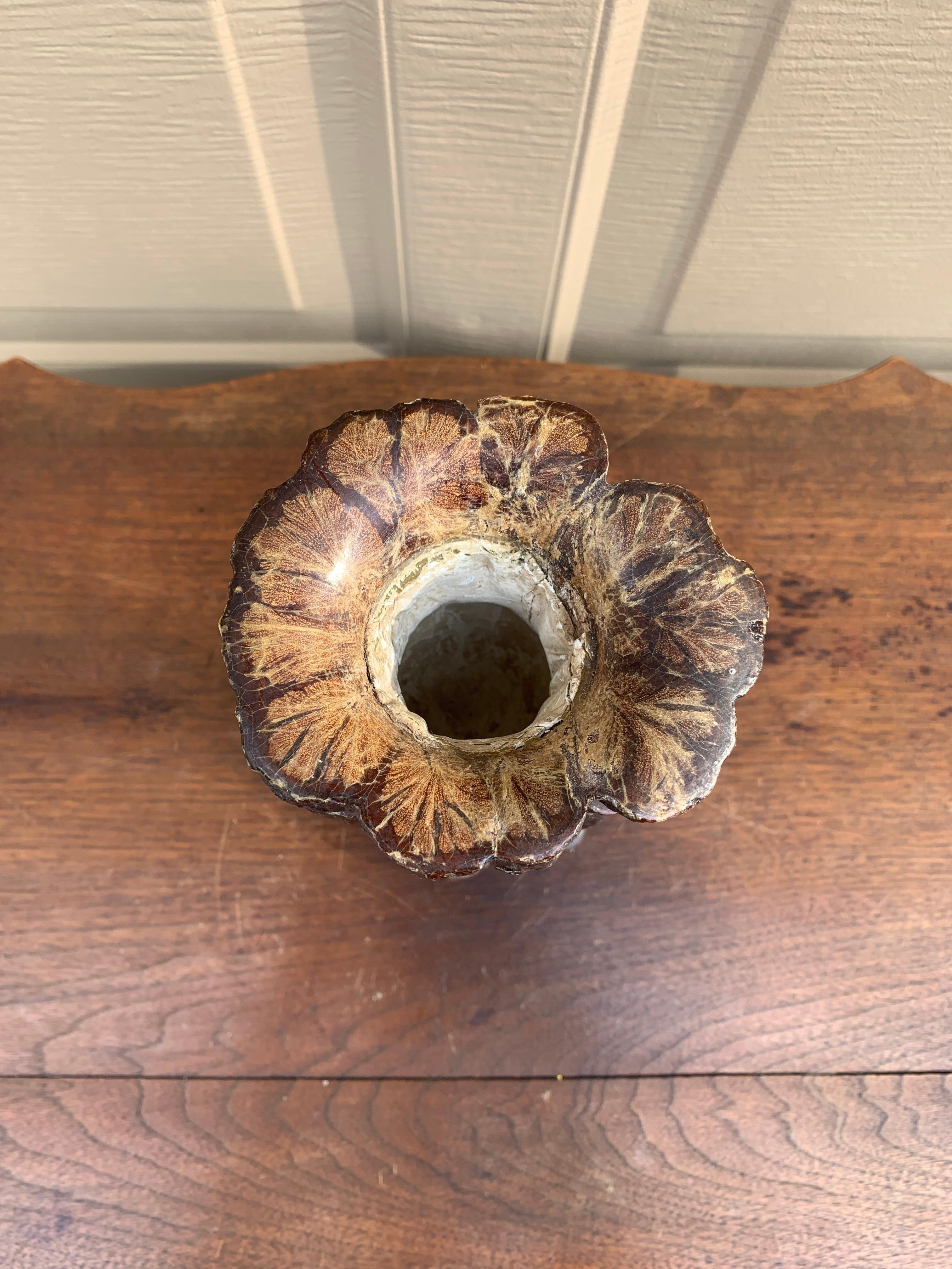 Vintage Wabi-Sabi Rustic Hand Carved Chrysanthemum Wood Vase In Good Condition For Sale In Elkhart, IN