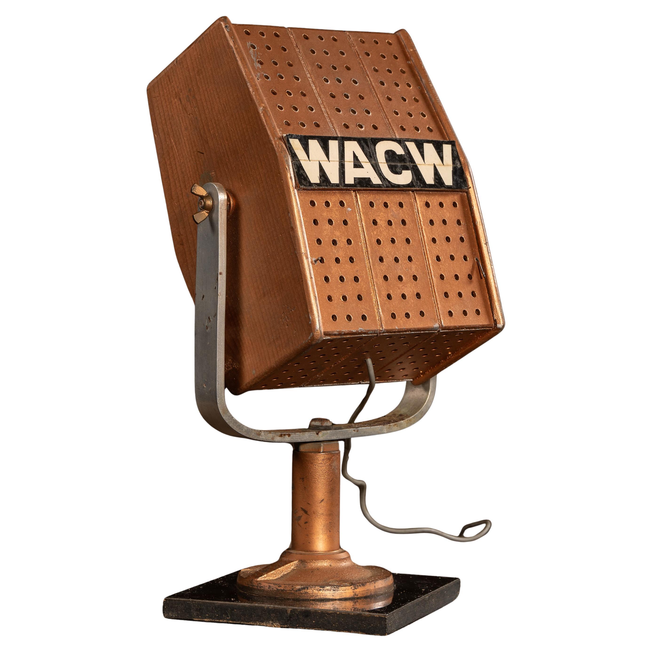 Microfono da radiodiffusione sovradimensionato WACW d
epoca in vendita