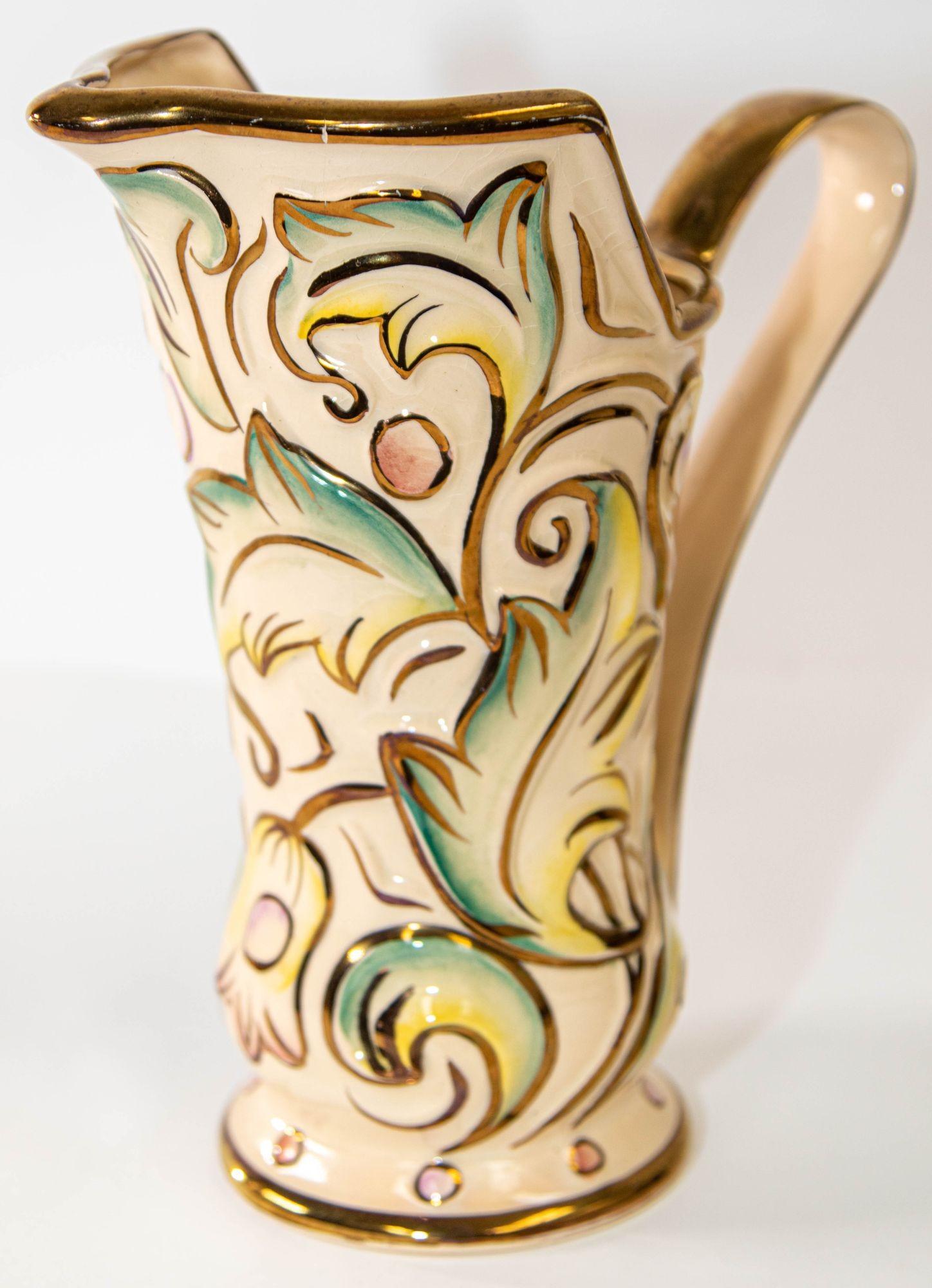 Vintage Wade Ceramic Gothic Pattern Glazed Vase in Pastel Colors Made in England For Sale 2