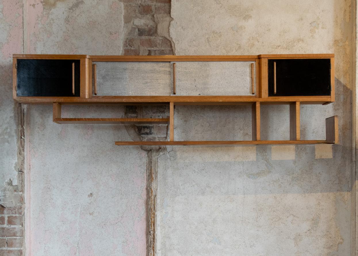 Vintage Wandkabinett im Angebot 1