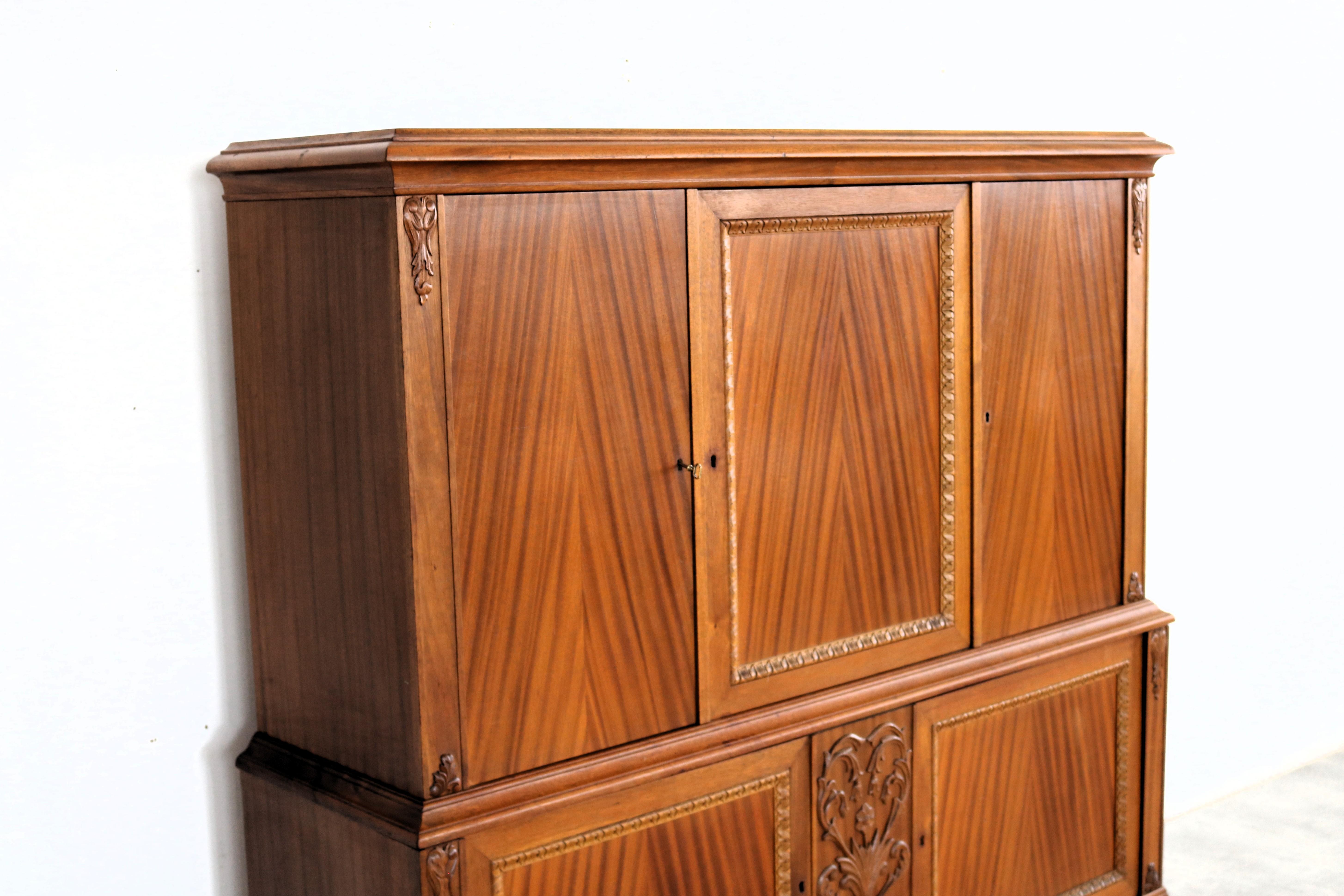 armario de pared vintage  highboard  1950s  Suecia Teca en venta