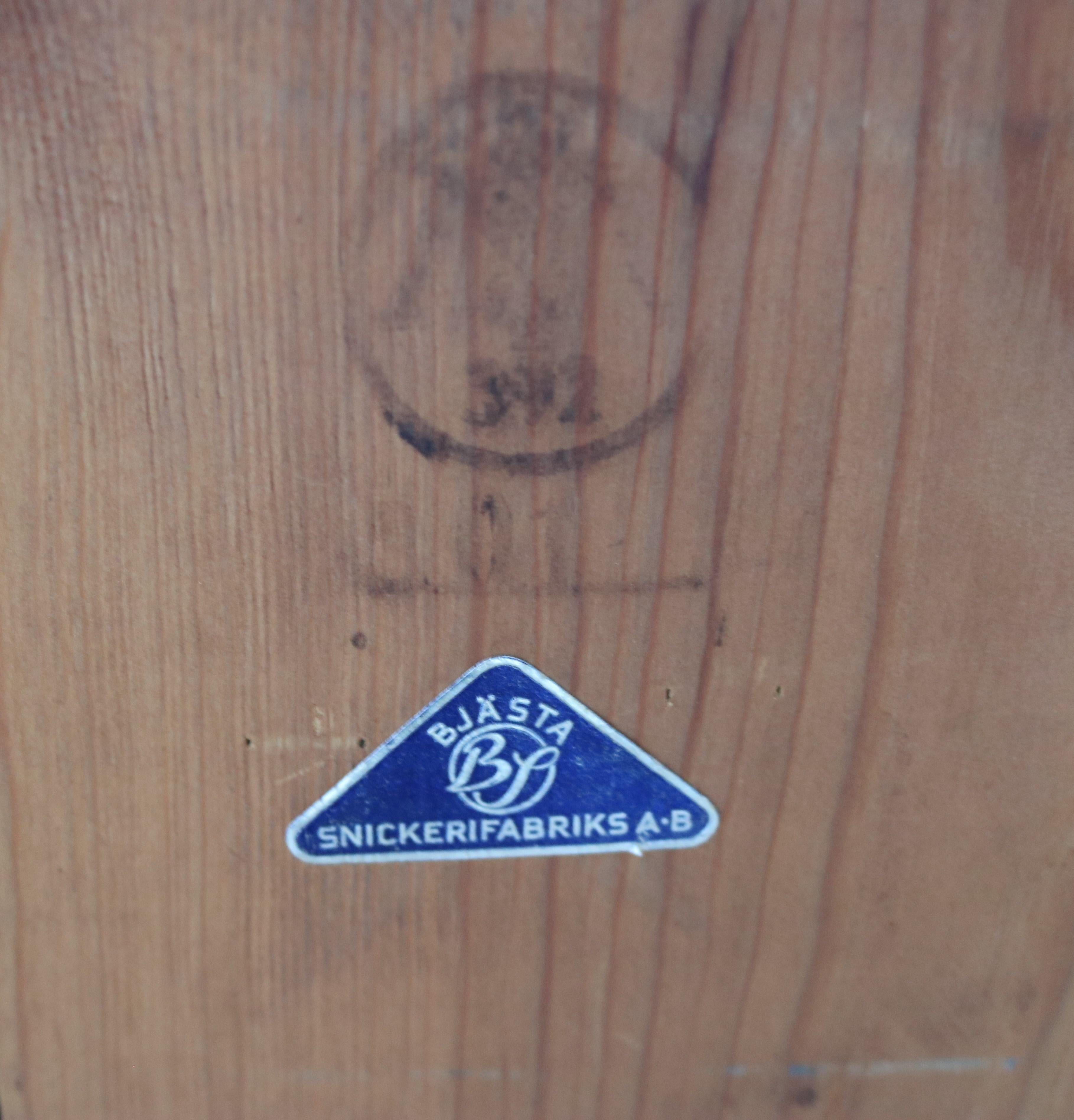 Vintage-Hängeschrank  Schrank  1950s  Bjasta 5