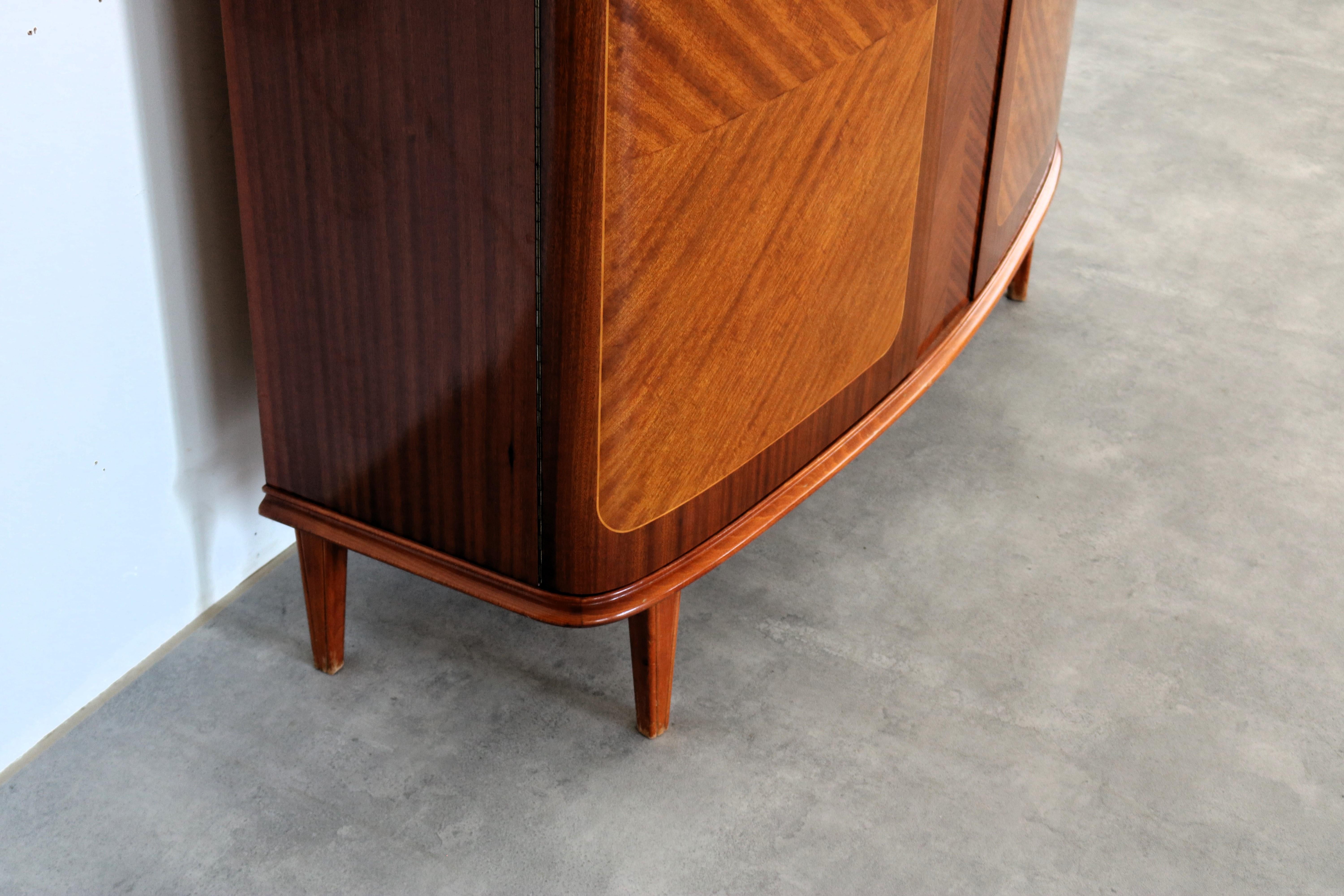 Vintage-Hängeschrank  Schrank  1950s  Bjasta (Mitte des 20. Jahrhunderts)