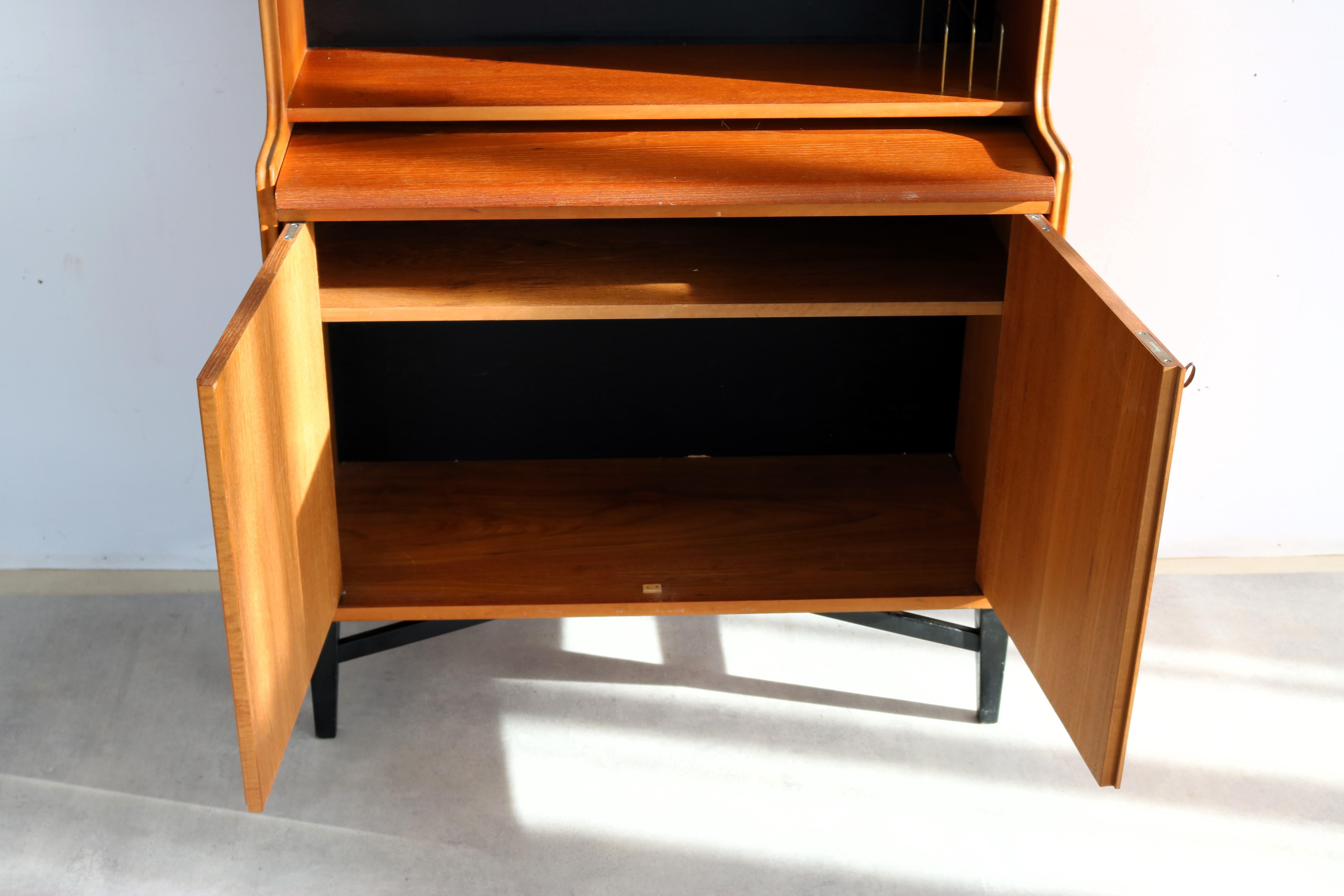armario de pared vintage  armario  60s  Suecia Teca en venta