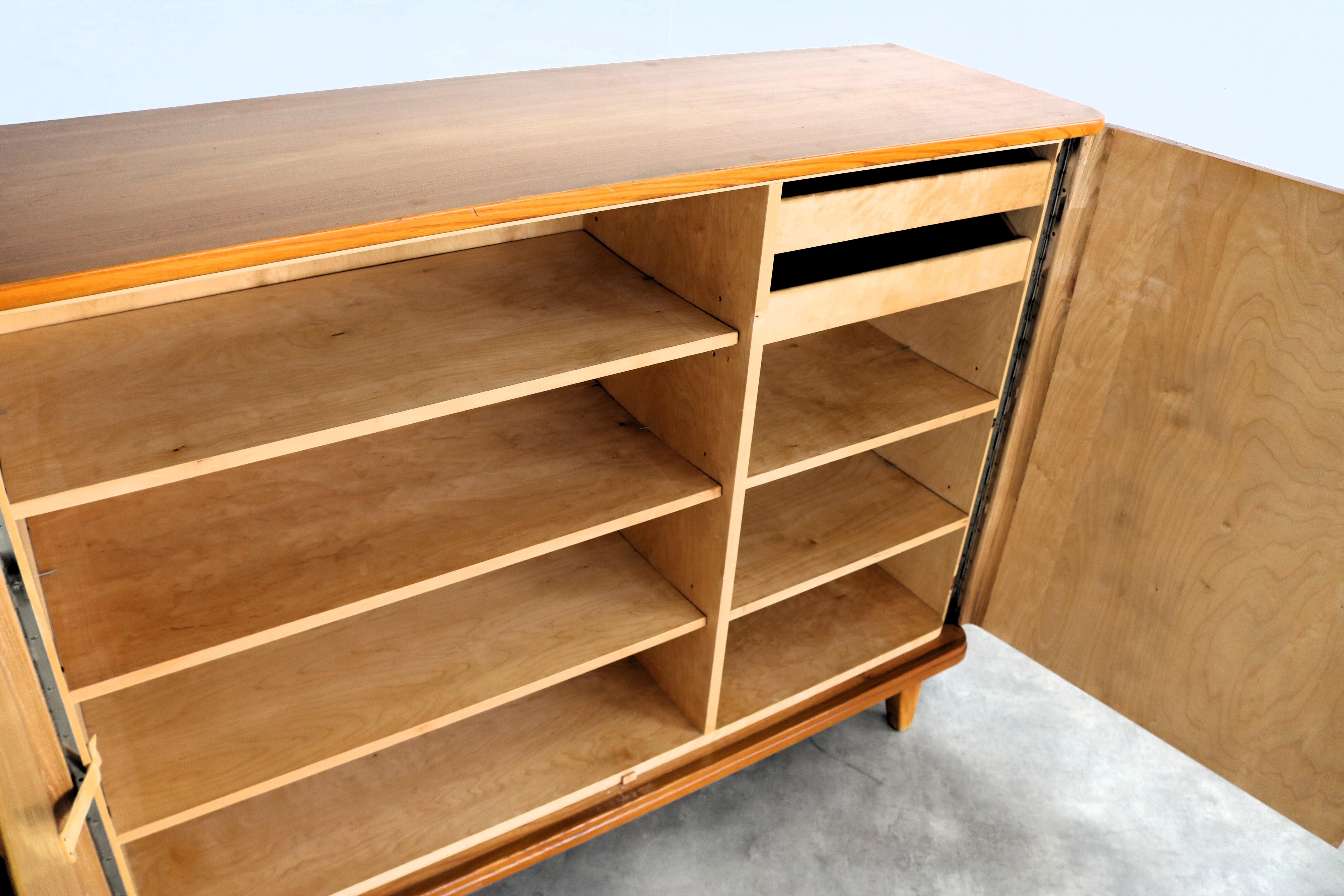 armario de pared vintage  unidad de pared  1950s  Suecia en venta 3