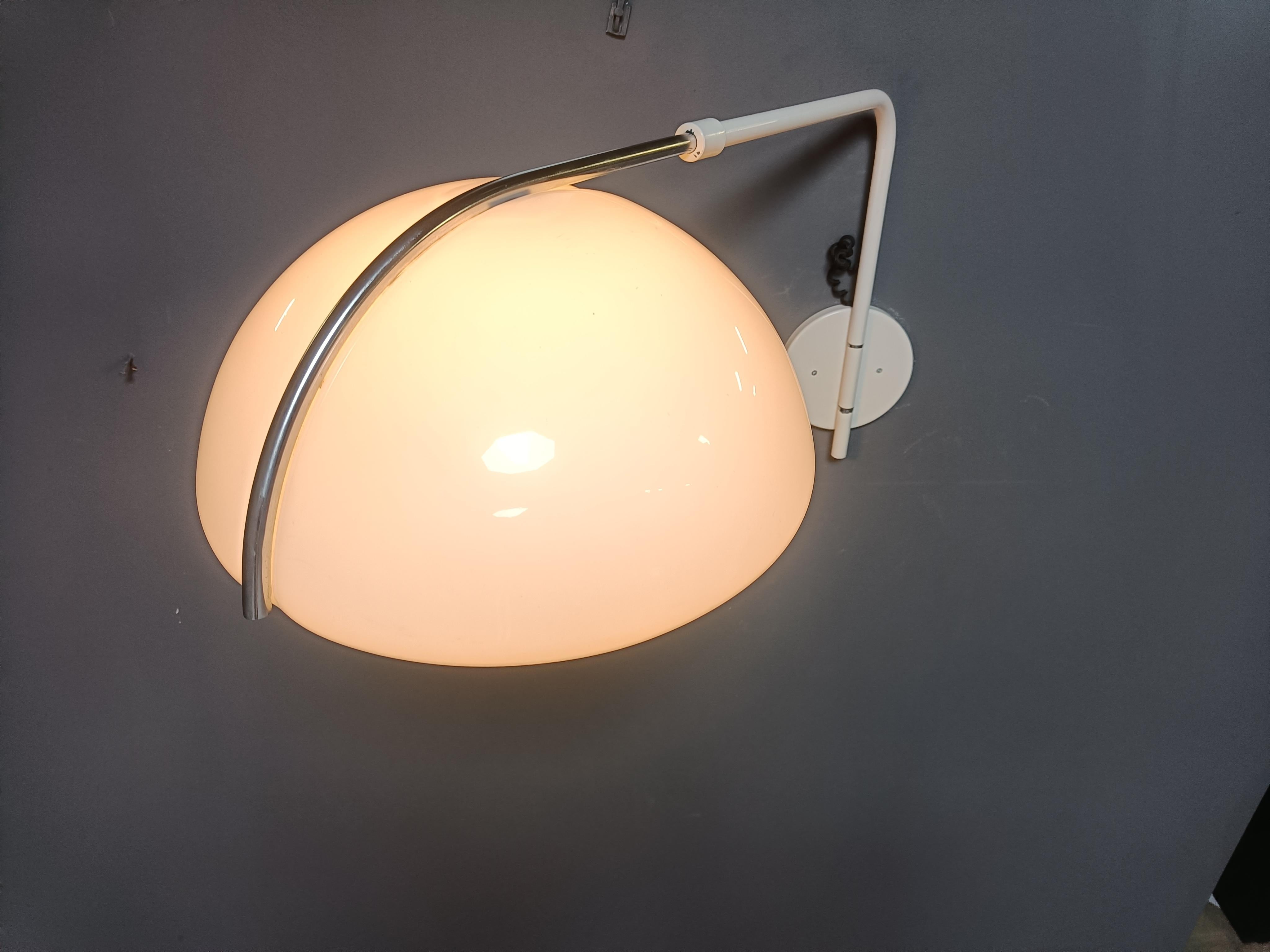 Vintage wall lamp by Luigi Massoni for Guzzini, 1970s For Sale 4