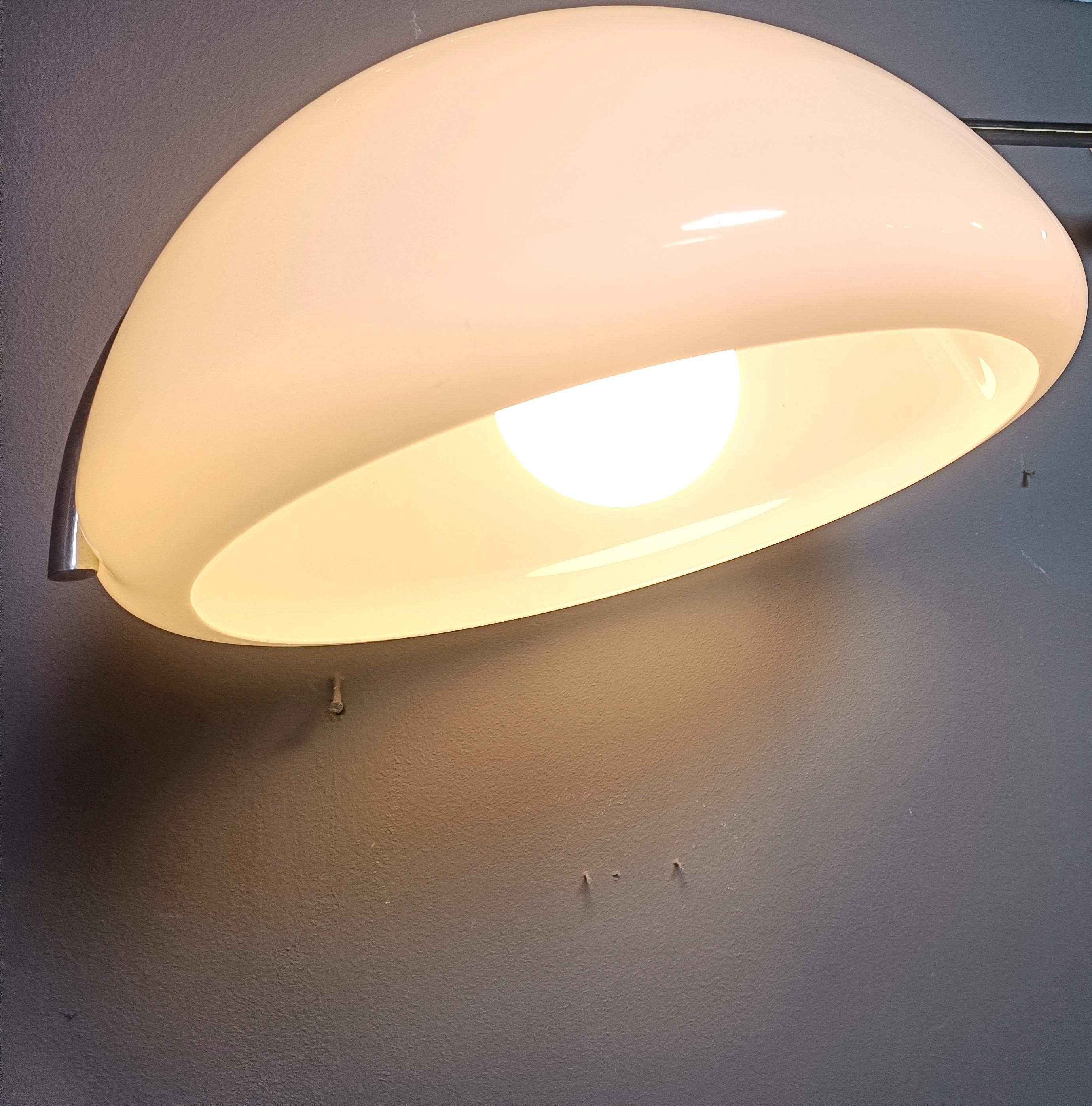 Vintage wall lamp by Luigi Massoni for Guzzini, 1970s For Sale 2