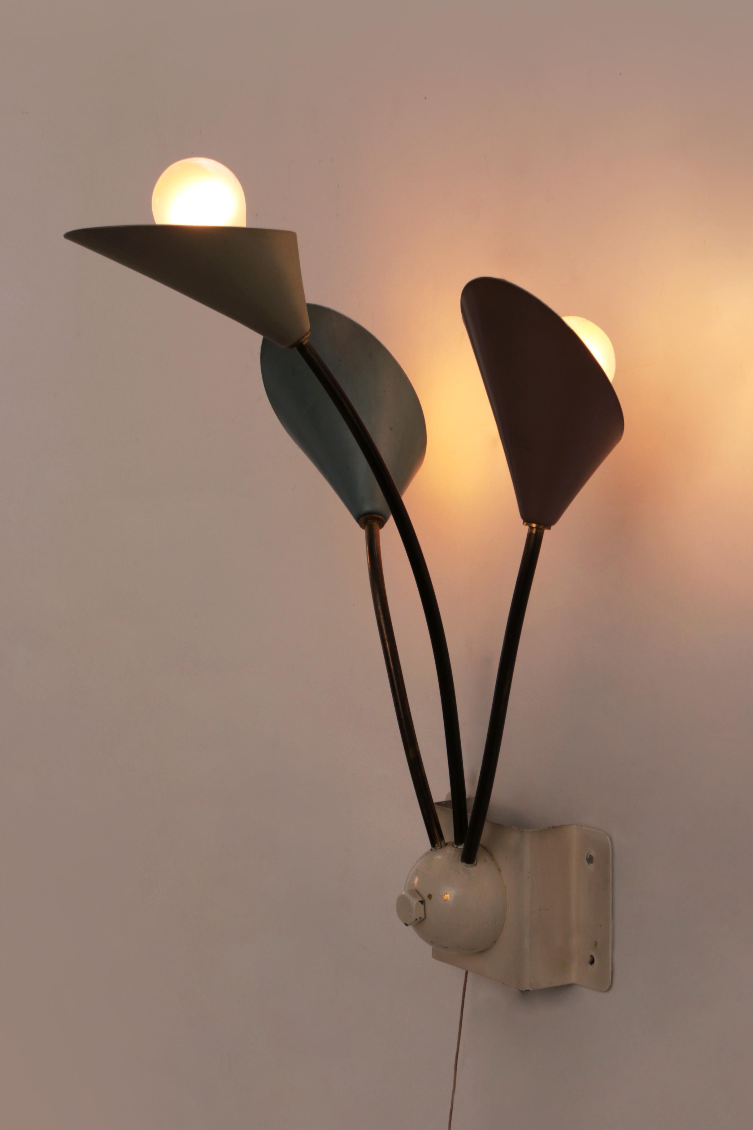 Vintage Wandlampe mit 3 Lichtern - Messing Metall, 1960 Dänemark im Zustand „Gut“ im Angebot in Oostrum-Venray, NL