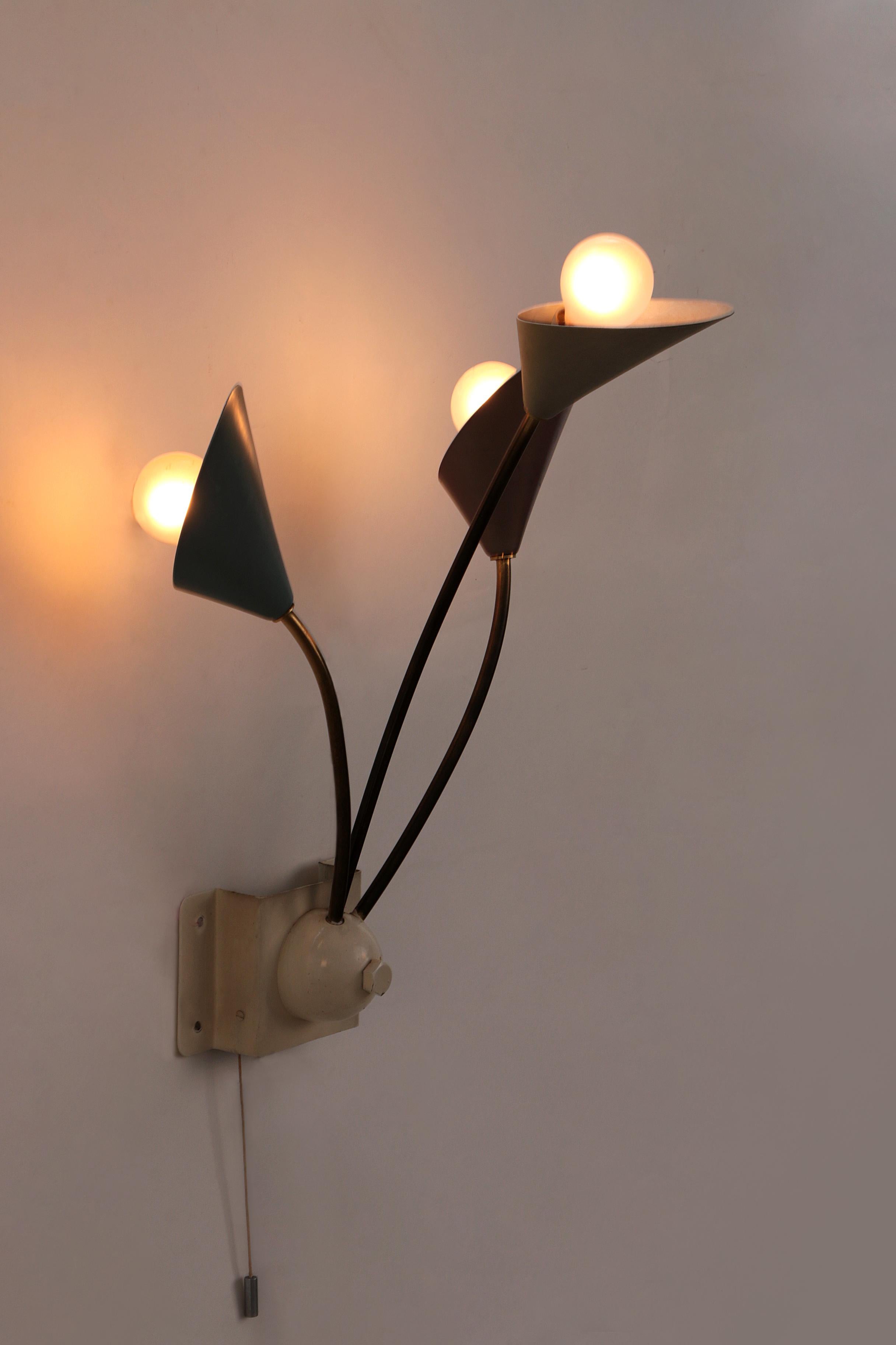 Mid-20th Century Vintage Wall Lamp with 3 Lights - Brass Metal, 1960 Denmark For Sale