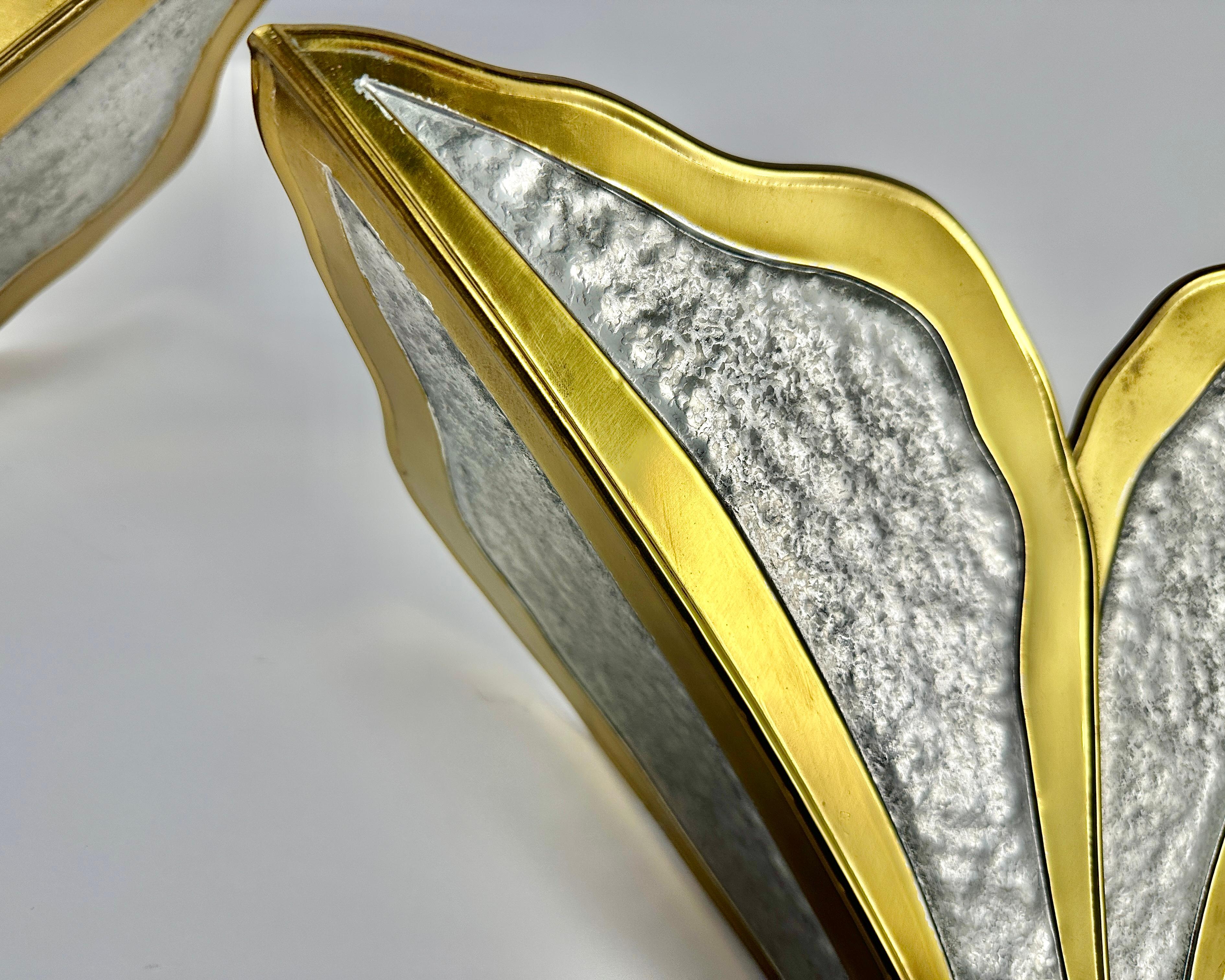 Vintage Wall Light by Henri Fernandez for Honoré, France, 1970s Gold and Silver In Excellent Condition For Sale In Bastogne, BE