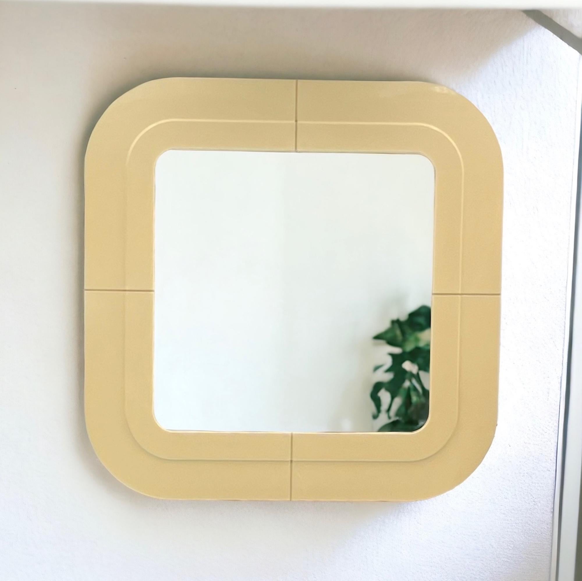 Milieu du XXe siècle Miroir mural vintage Anna Castelli Ferrieri pour Kartell - années 1960 en vente