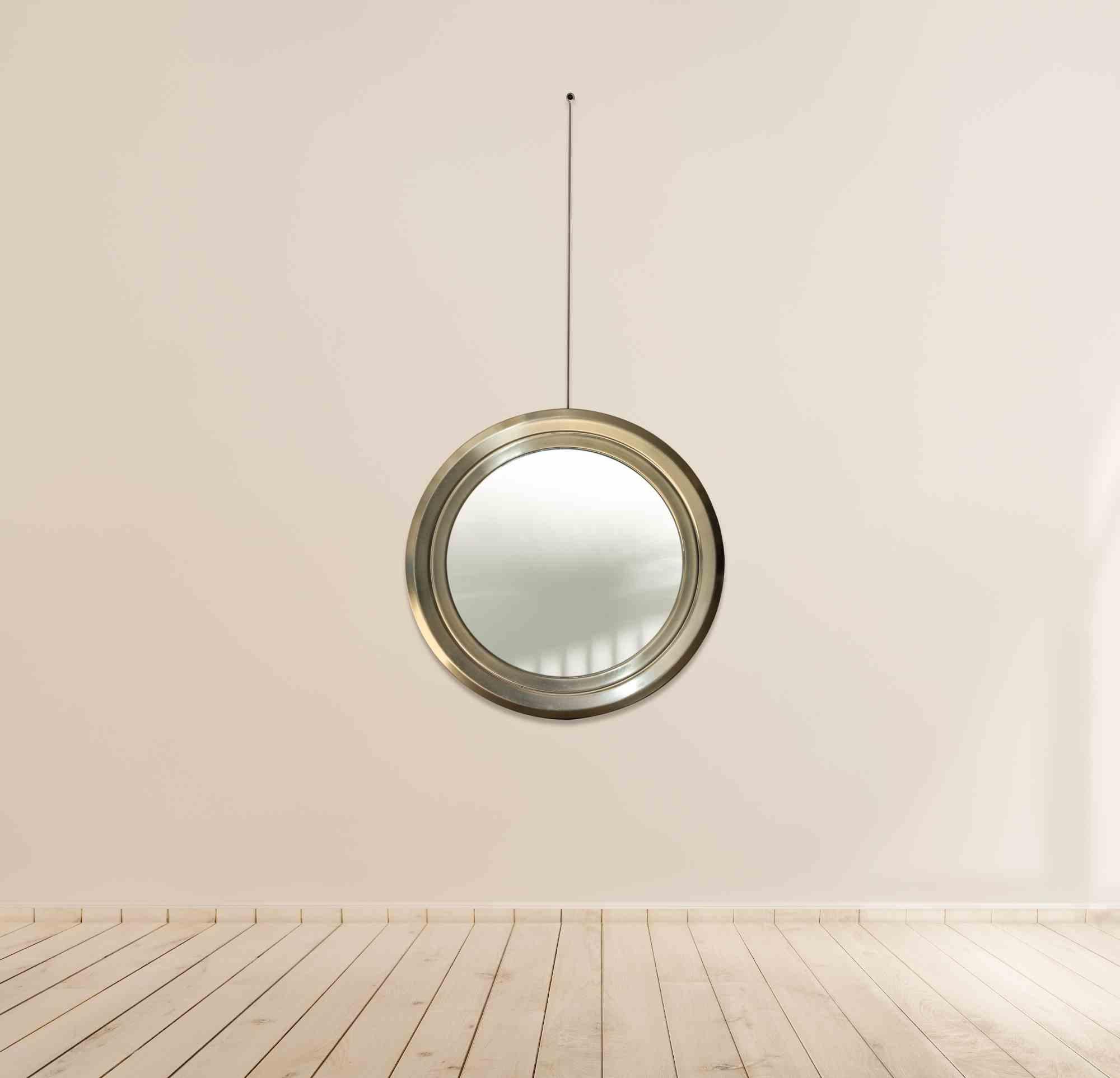 Vintage wall mirror is an original design object realized in 1970s by Gianni Moscatelli

Manufactured for Formanova, Italy 

Give a touch of elegance to your room with this amazing mirror.