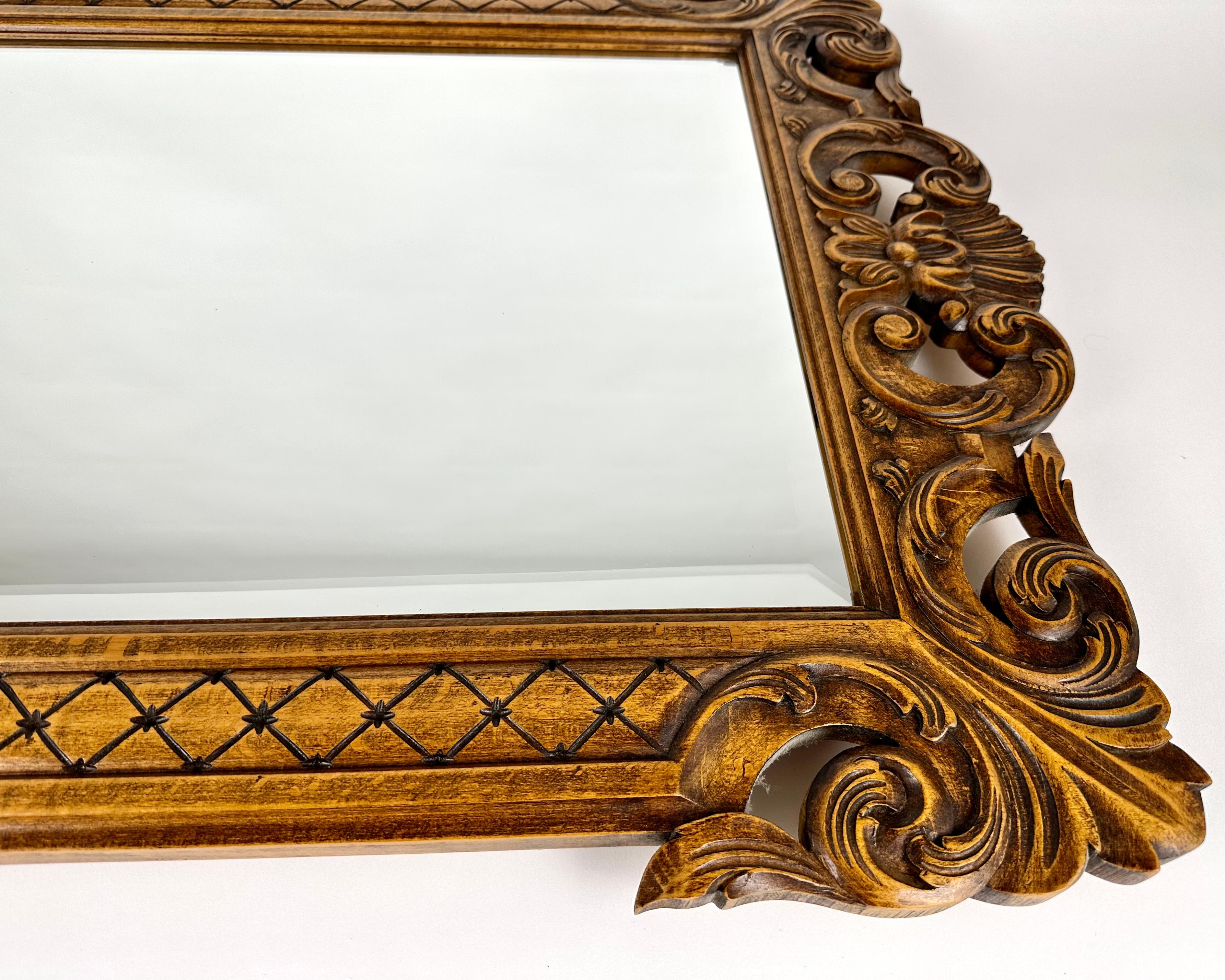 Vintage Wall Mirror In Wooden Carved Frame, 20th Century  In Excellent Condition For Sale In Bastogne, BE