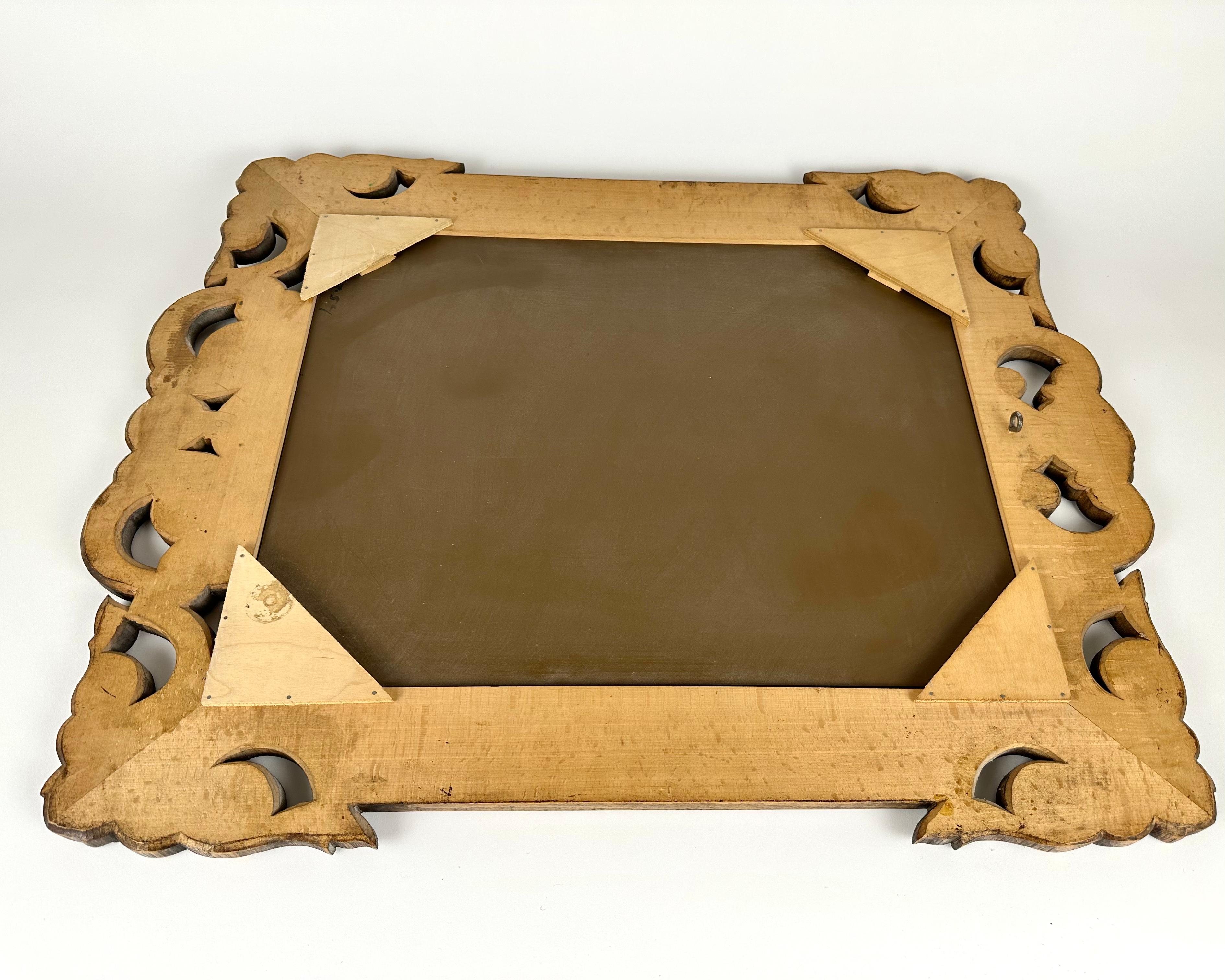 Vintage Wall Mirror In Wooden Carved Frame, 20th Century  For Sale 2