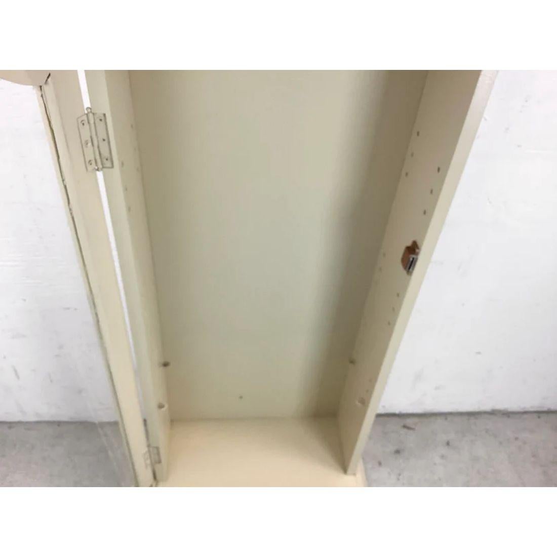 Vintage-Wandvitrine (Glas) im Angebot