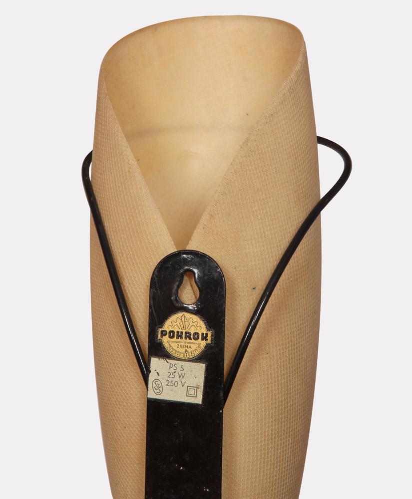Vintage Wandleuchter bearbeitet von Pokrok Zilina, 1960er Jahre (Mitte des 20. Jahrhunderts) im Angebot