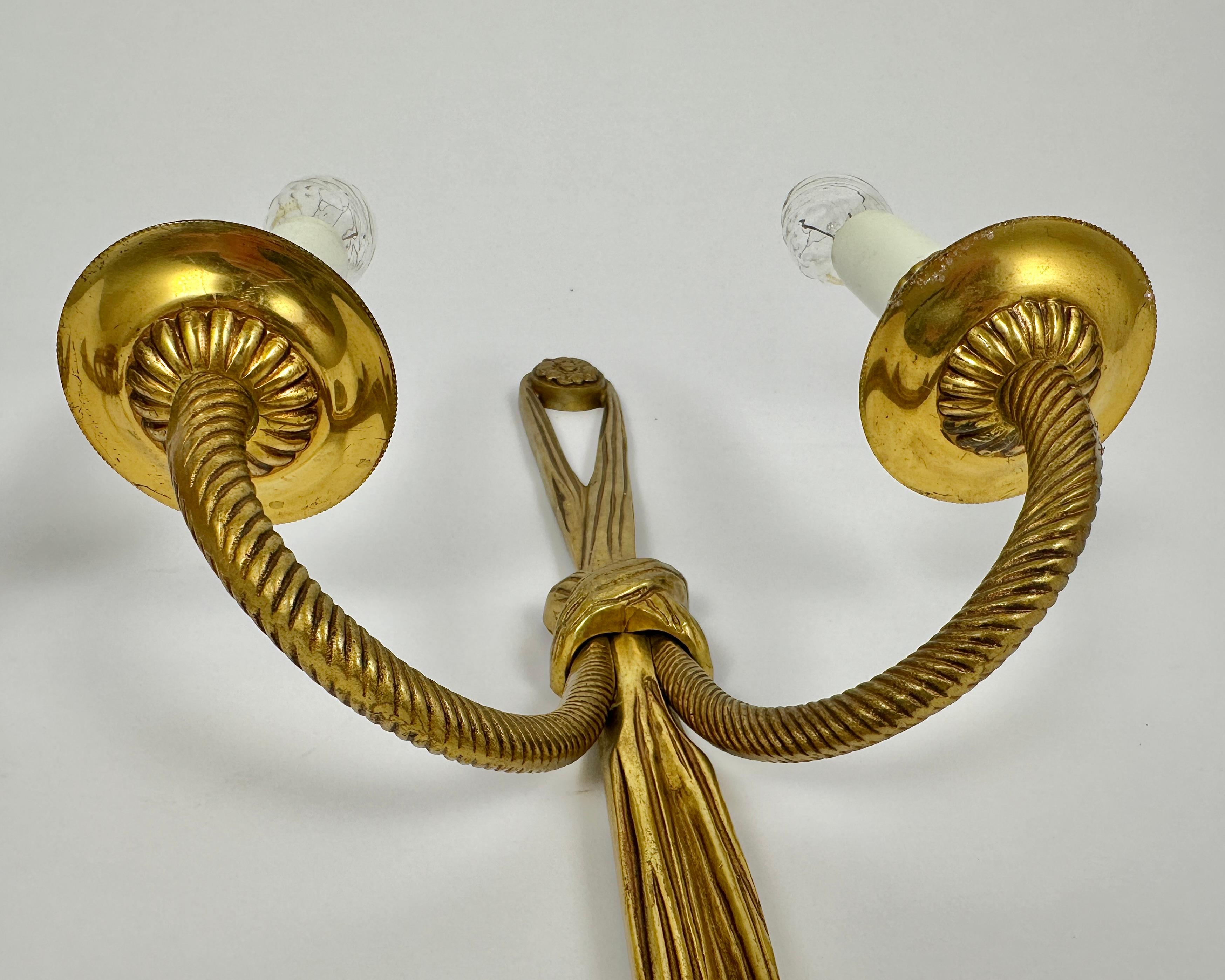 Vintage Wall Sconces Gilt Bronze Tassels & Torch Twin Branch Wall Lamps, Set 2 In Excellent Condition In Bastogne, BE