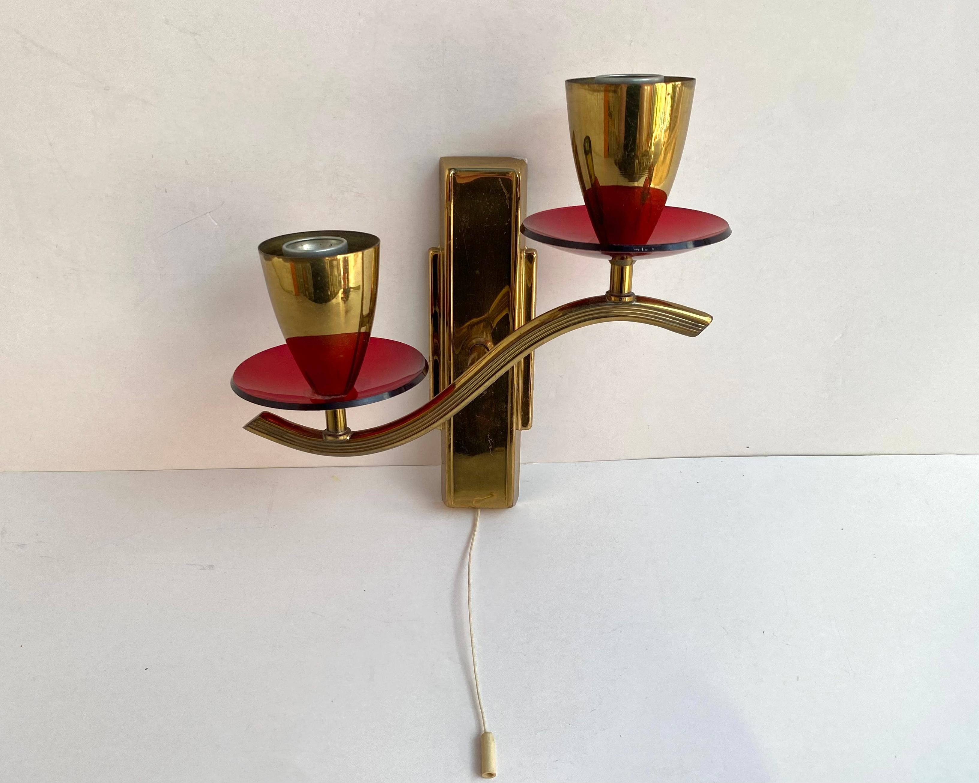 Vintage Wall Sconces in Gilt Brass with Plexiglass Elements, Set 2, Germany In Excellent Condition For Sale In Bastogne, BE