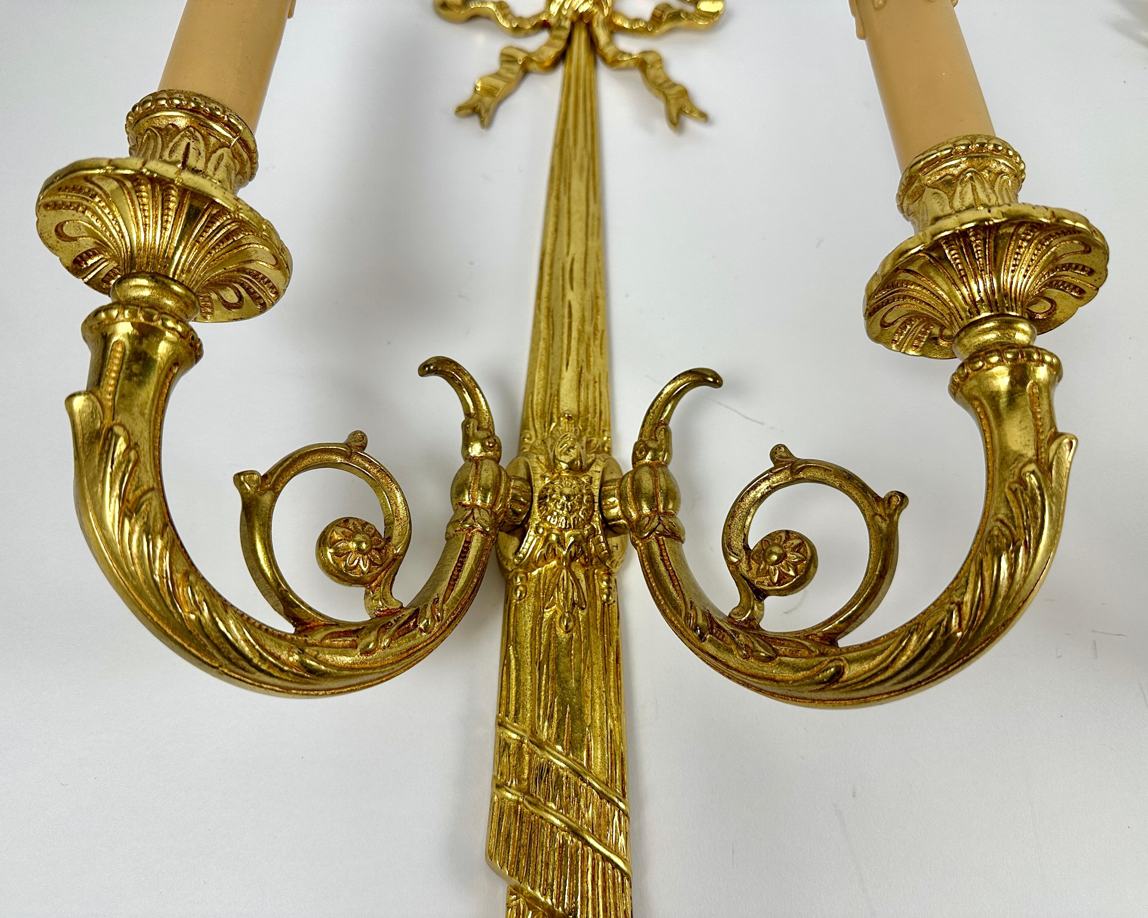 Apliques Vintage Estilo Luis XVI De Massive, Bélgica Pareja De Bronce Light Imperio en venta