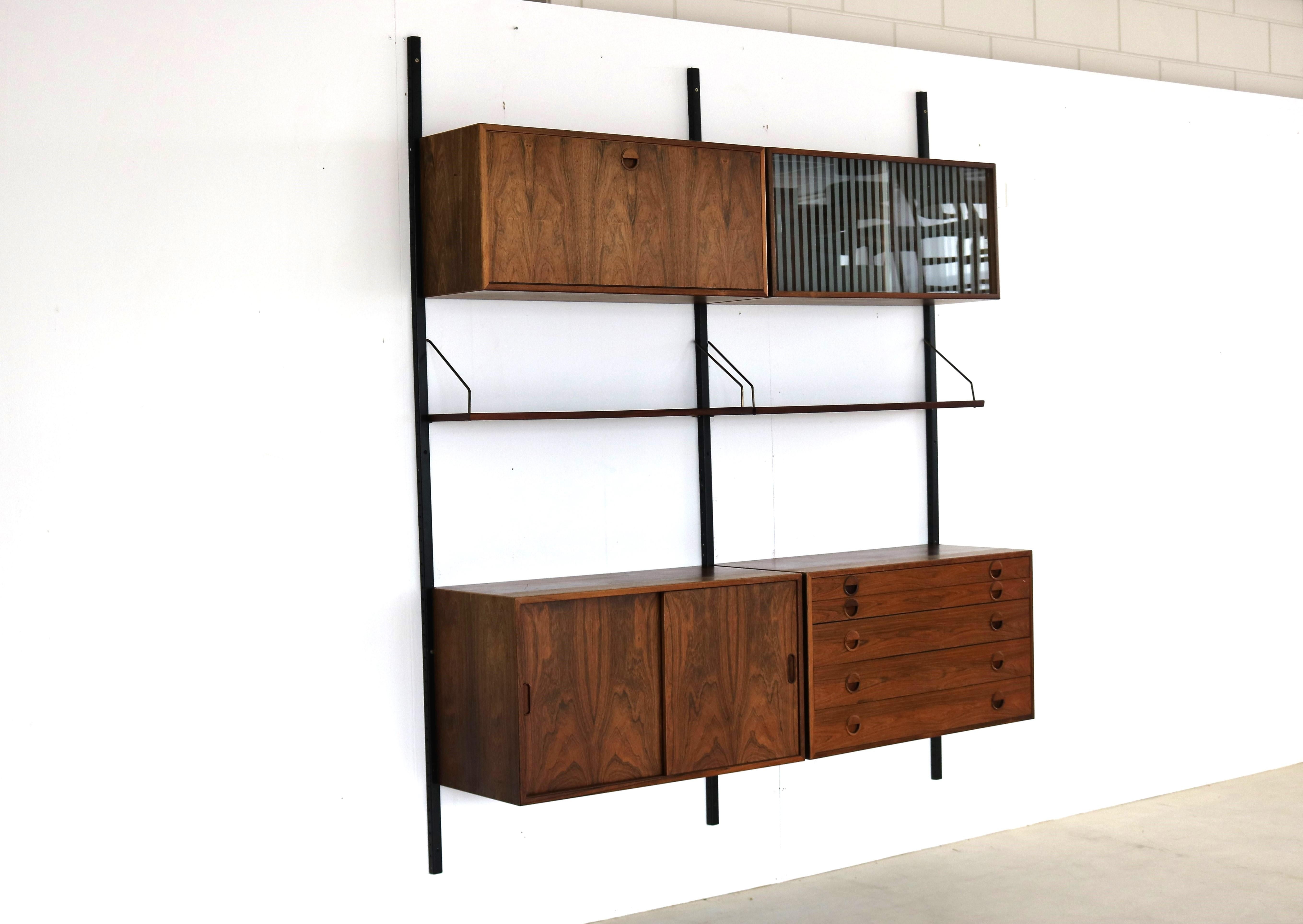 Vintage Wall System Rosewood HG Furniture Danish '3' In Good Condition For Sale In GRONINGEN, NL