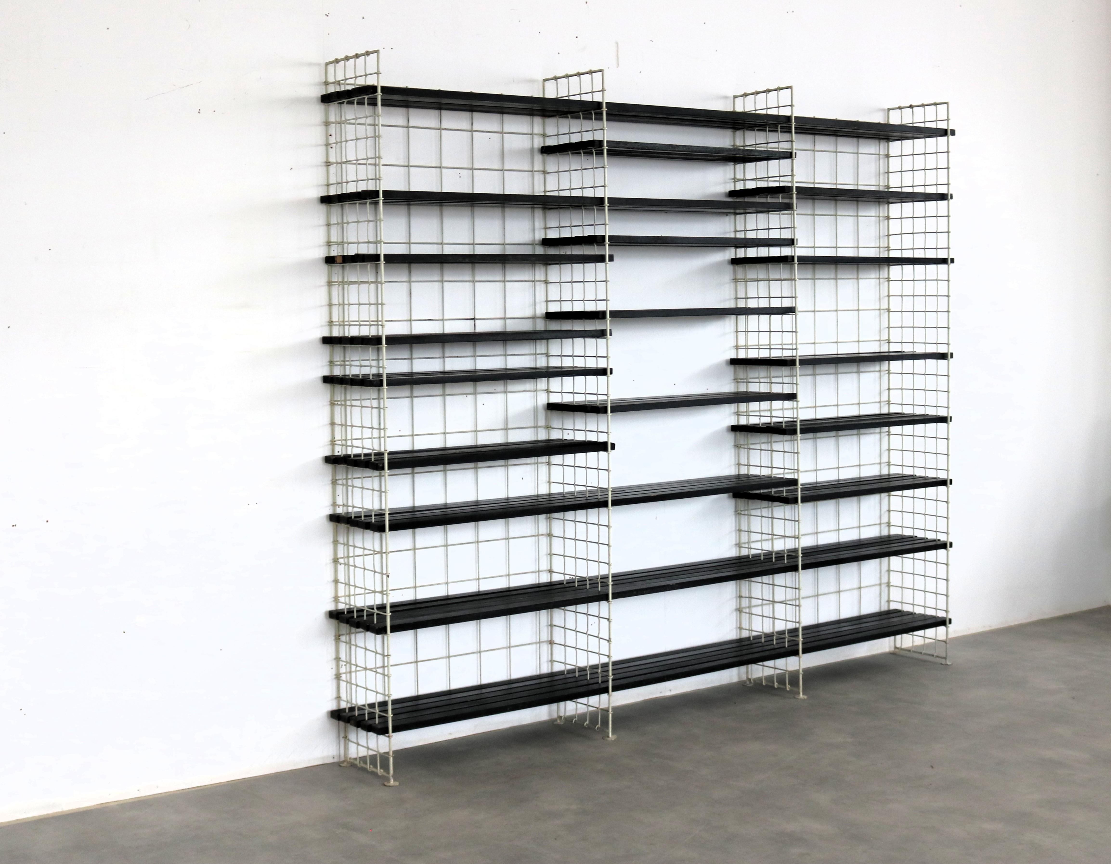 Néerlandais Unité murale Vintage By  bibliothèque  étagère  1960s en vente