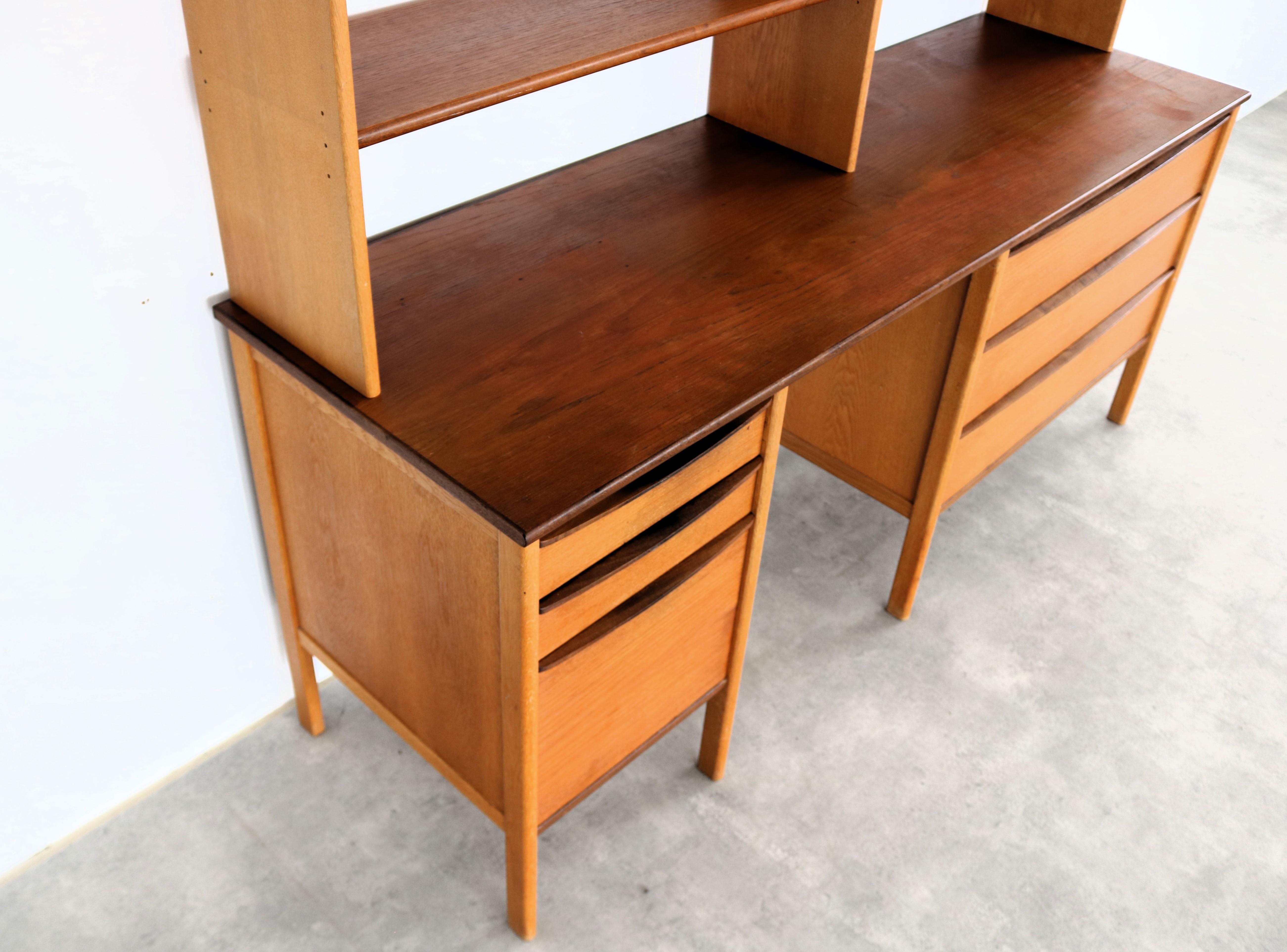 vintage wall unit  cupboard  desk  teak  Ulferts In Good Condition In Lemmer, NL