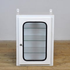 Armadio medico a parete vintage, anni '70