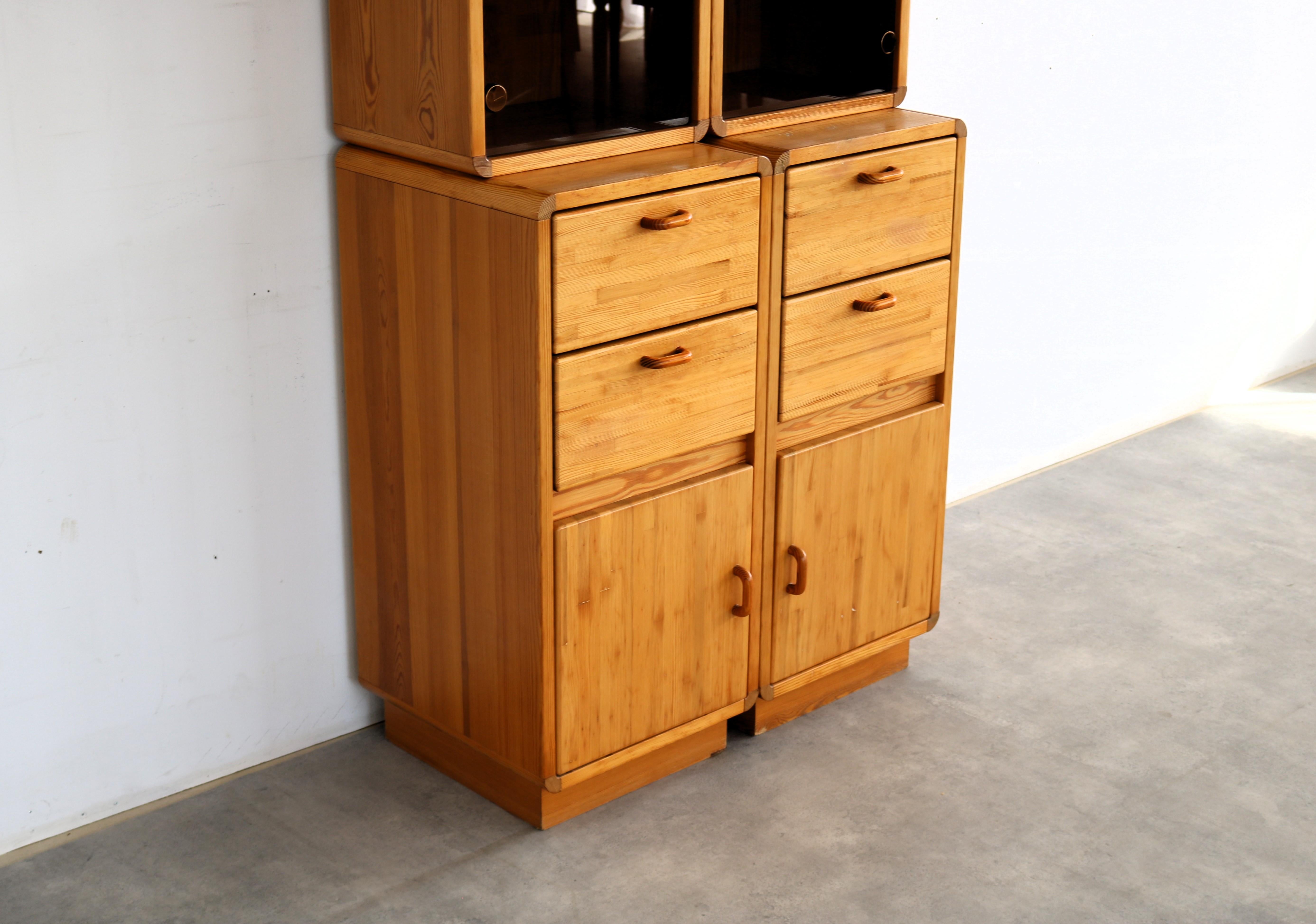vintage wall unit  wall cabinet  1960s  Sweden In Good Condition For Sale In Lemmer, NL