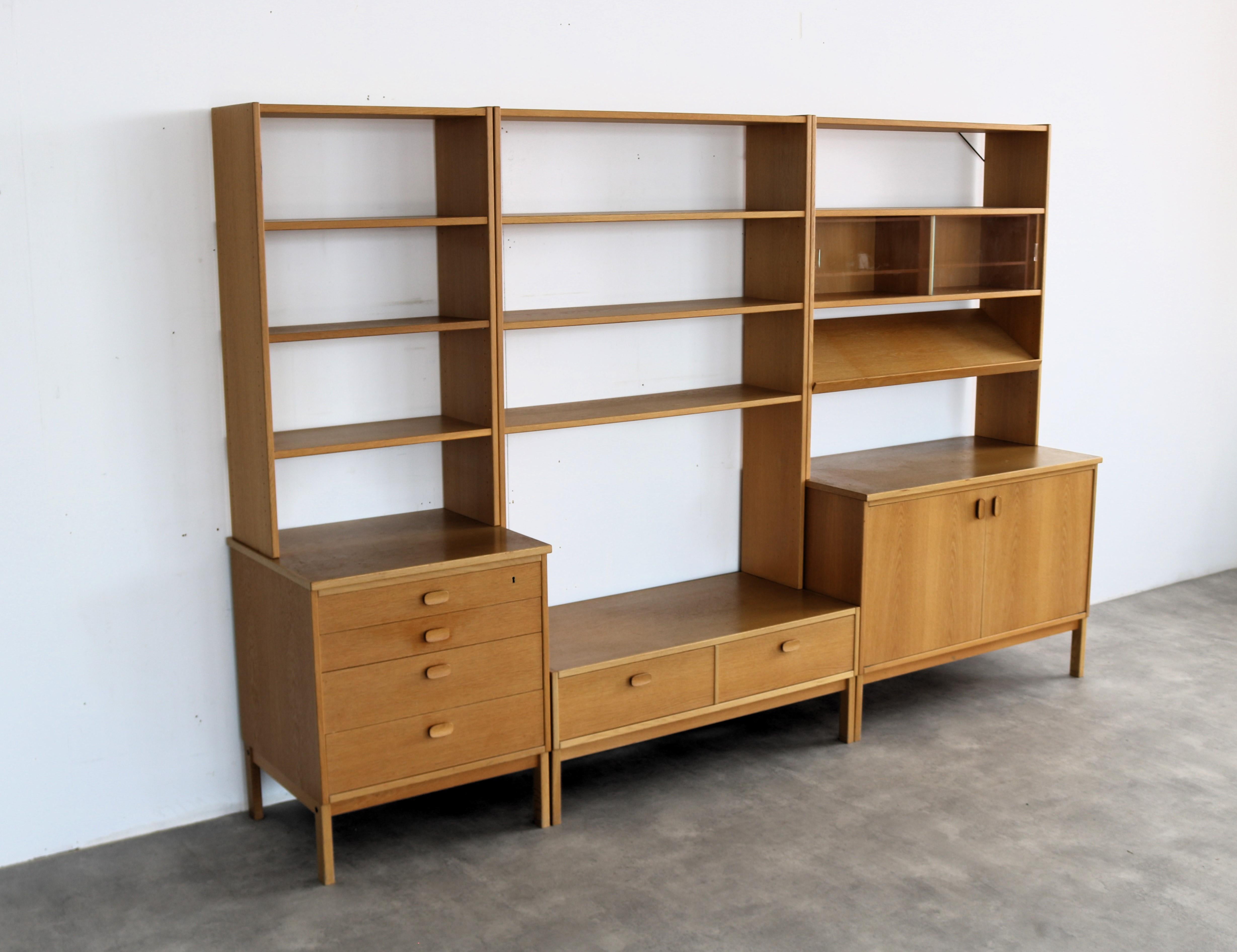 vintage wall unit  wall cupboard  60s  Ulferts In Good Condition In Lemmer, NL