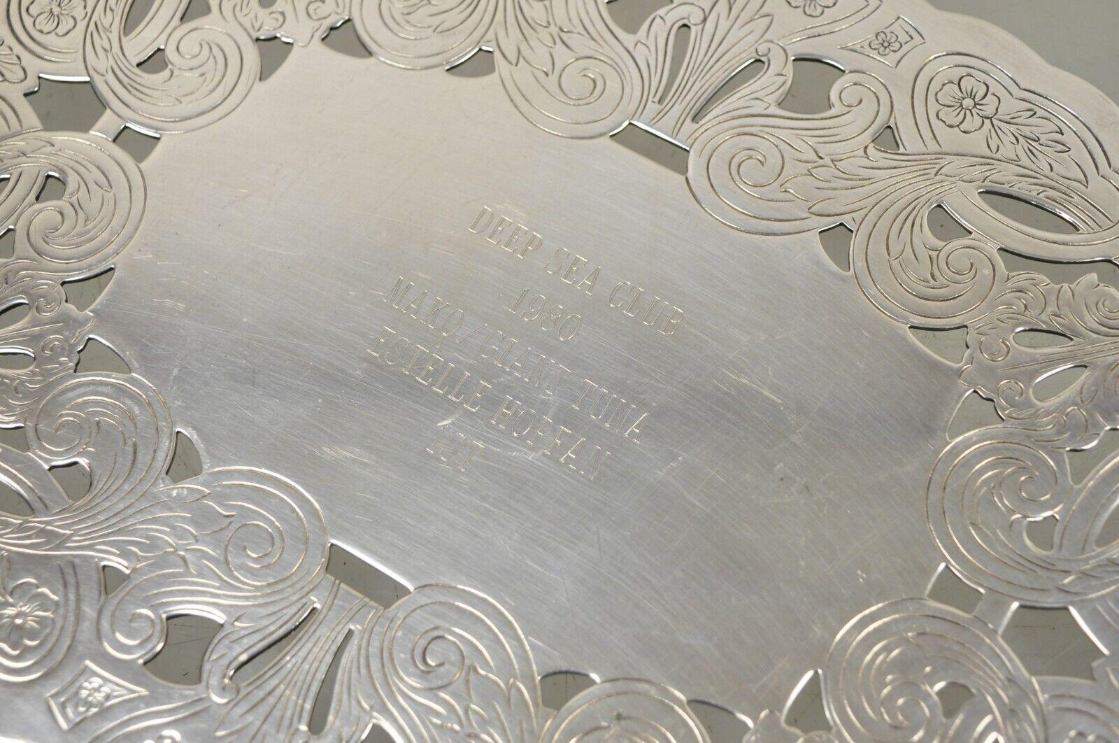 Vintage Wallace 731 Victorian Style Silver Plated Oval Trivet 1980 Award Platter For Sale 3