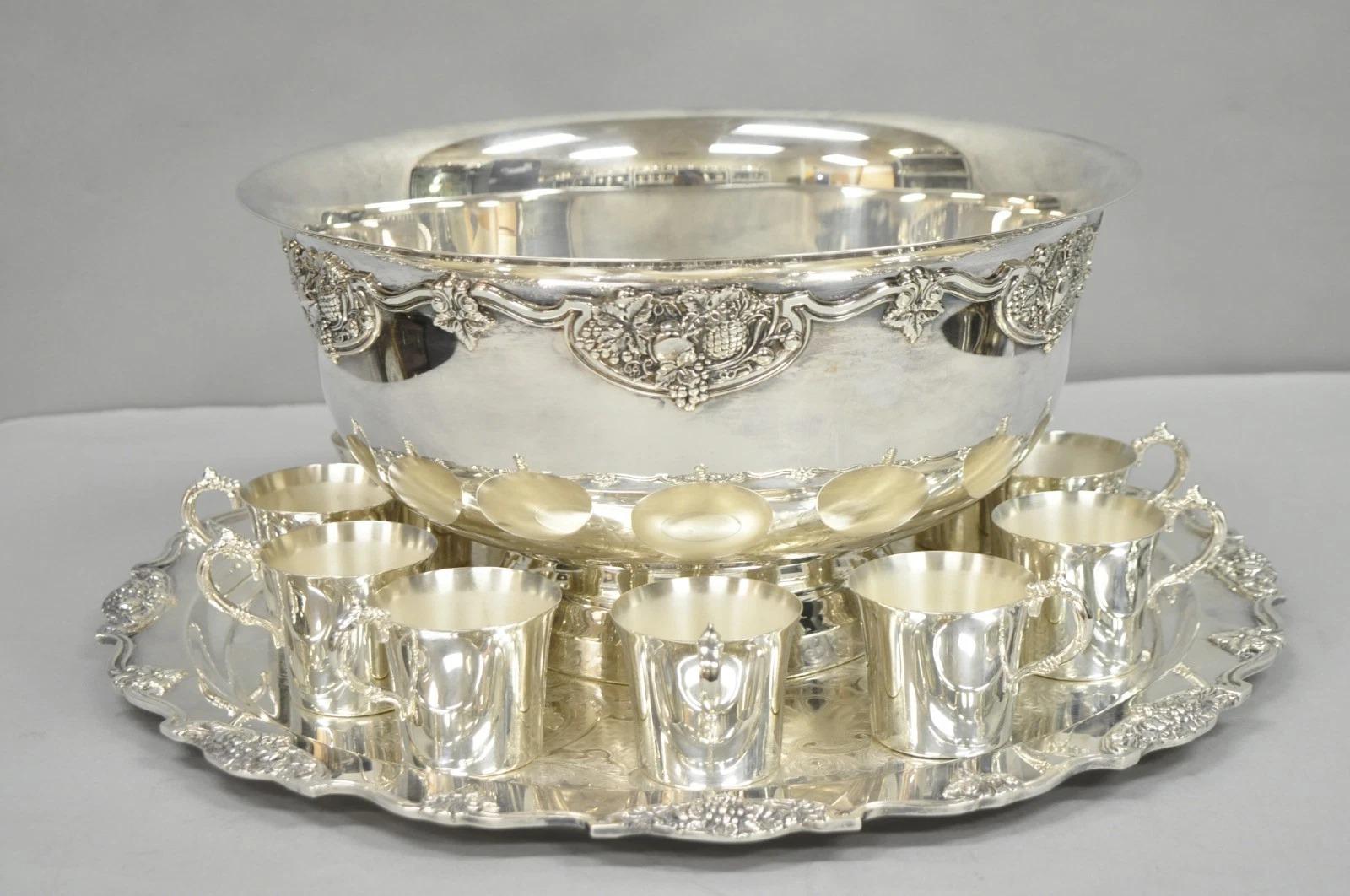 Vintage Wallace Harvest Silver Plated Grapevine Punch Bowl Set w/ 12 Cups & Tray For Sale 7
