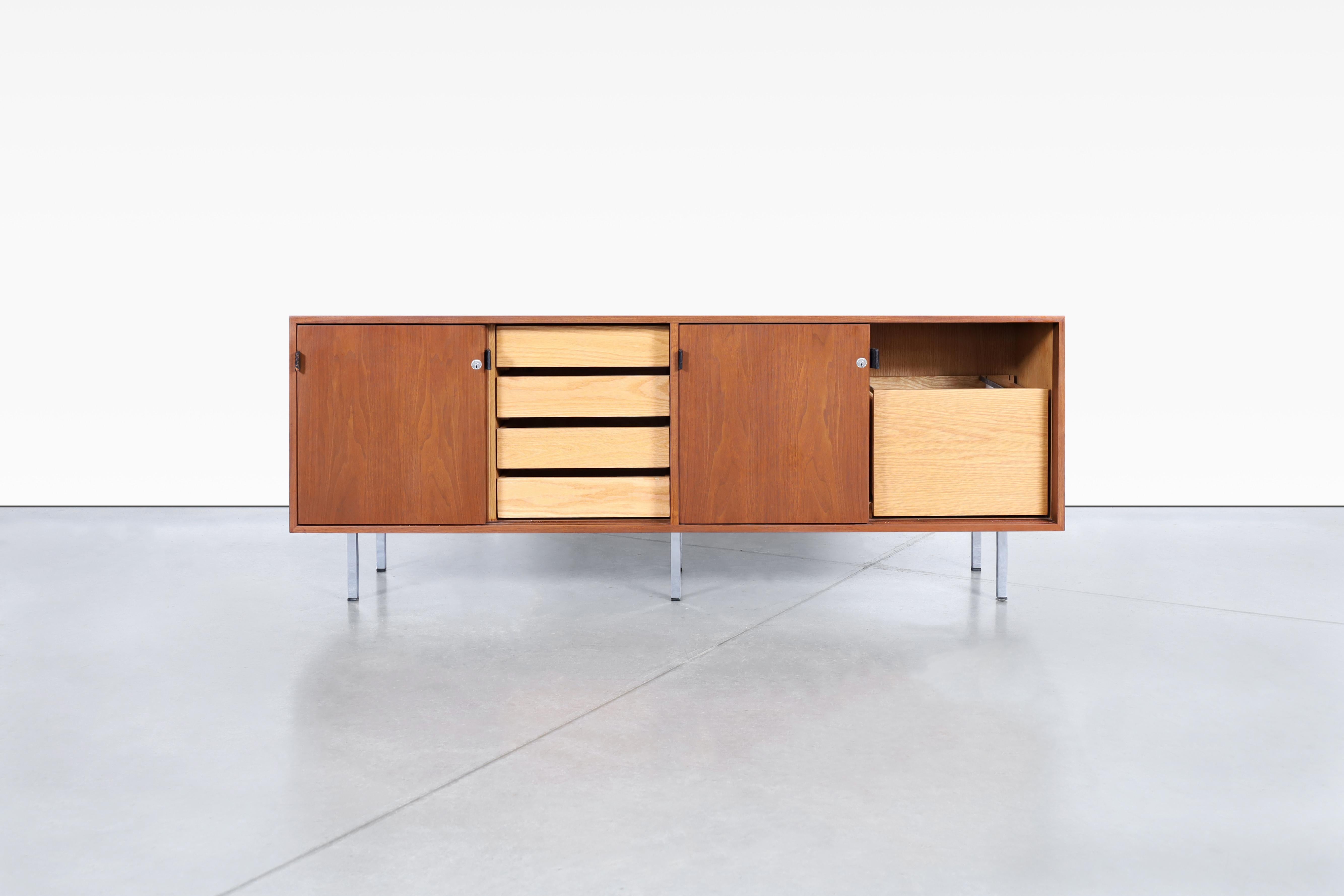 Vintage Walnut and Chrome Credenza by Florence Knoll For Sale 4