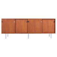 Crédence vintage en noyer et chrome par Florence Knoll