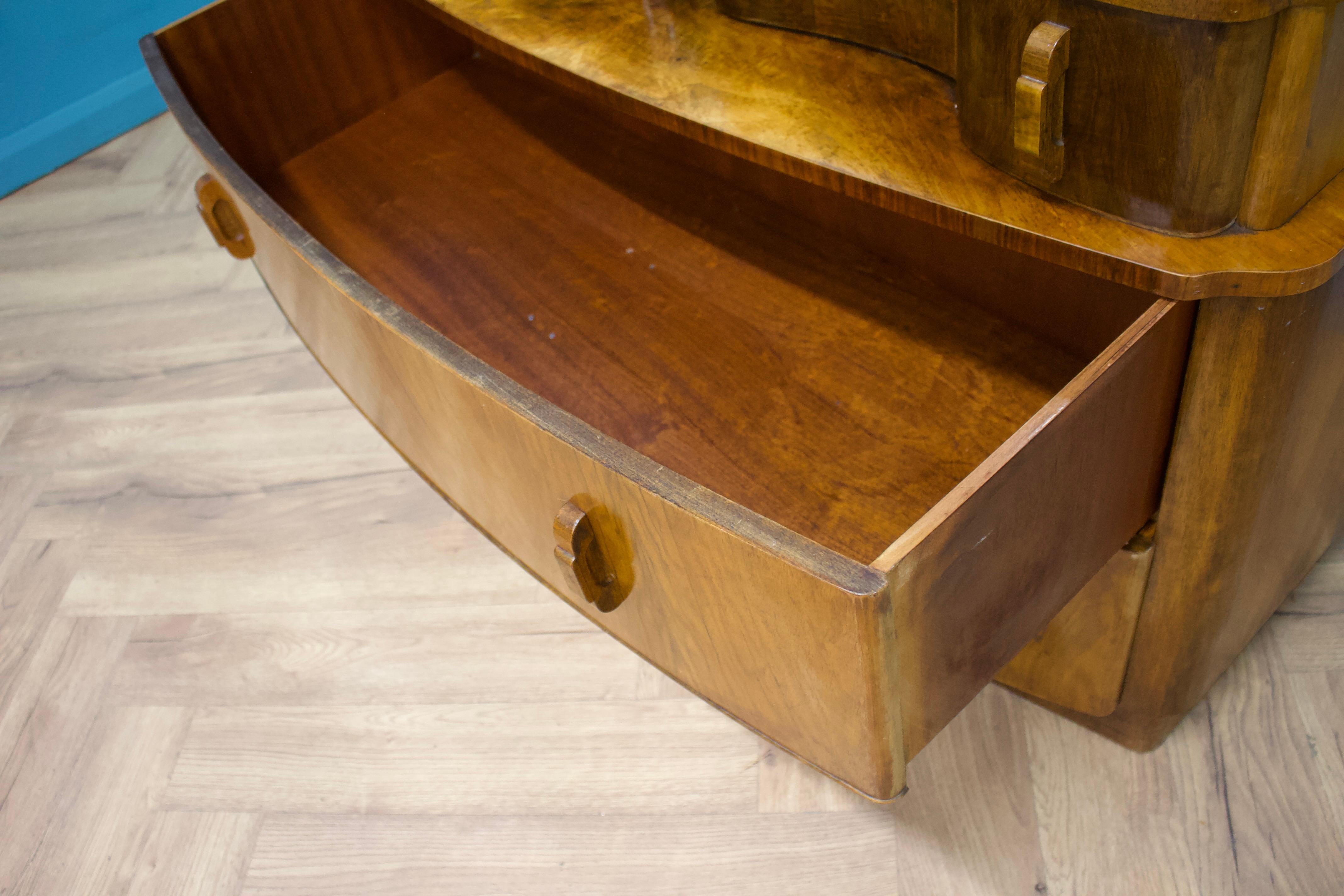 Bois Coiffeuse vintage en noyer et noyer, années 1930 en vente