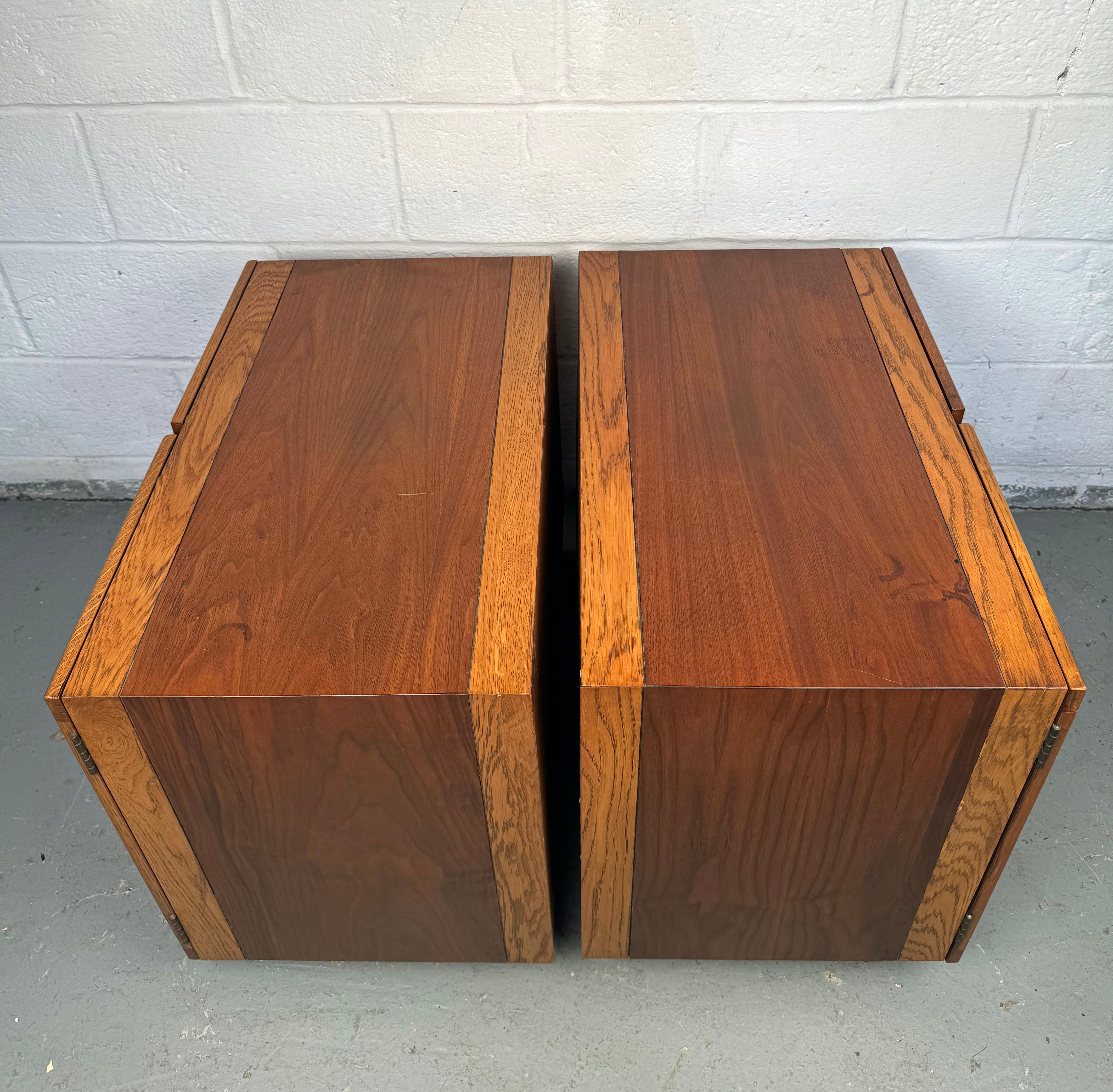 Vintage Nachttische aus Nussbaumholz von Lane 7