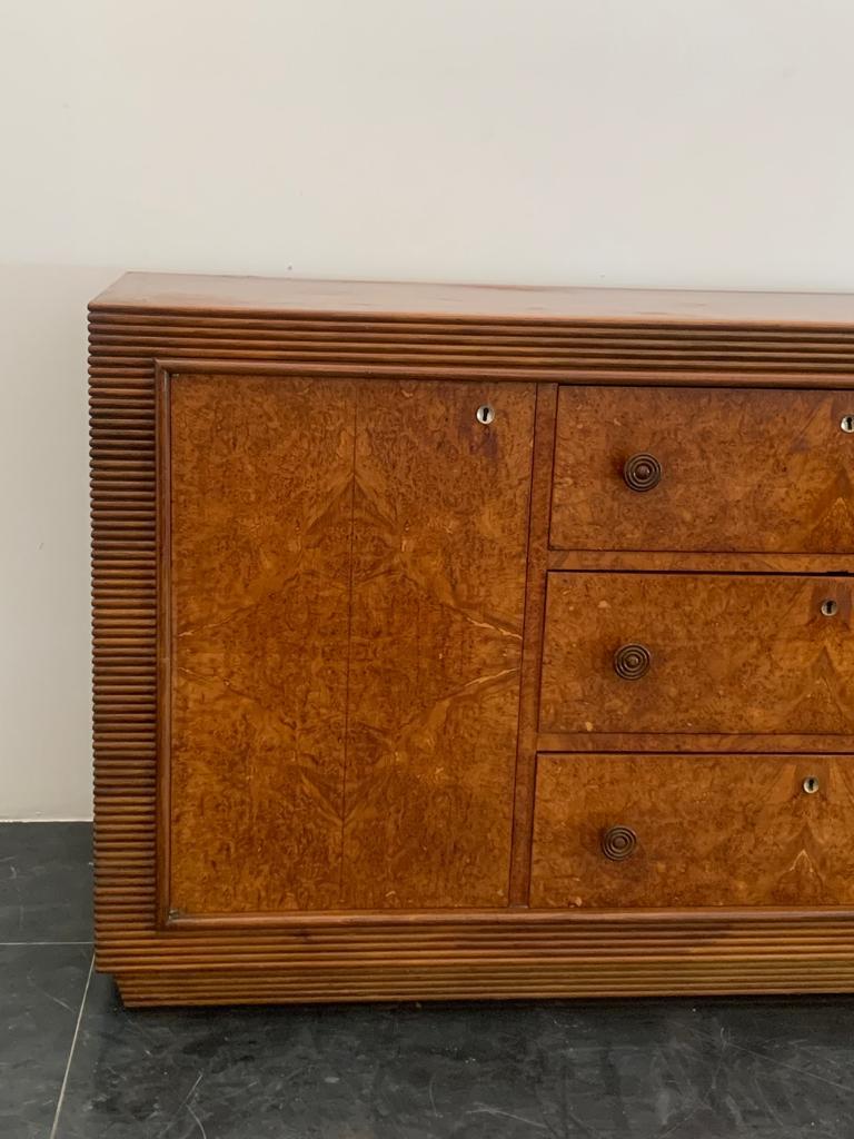Vintage Walnut Chest of Drawers, 1940s In Good Condition In Montelabbate, PU
