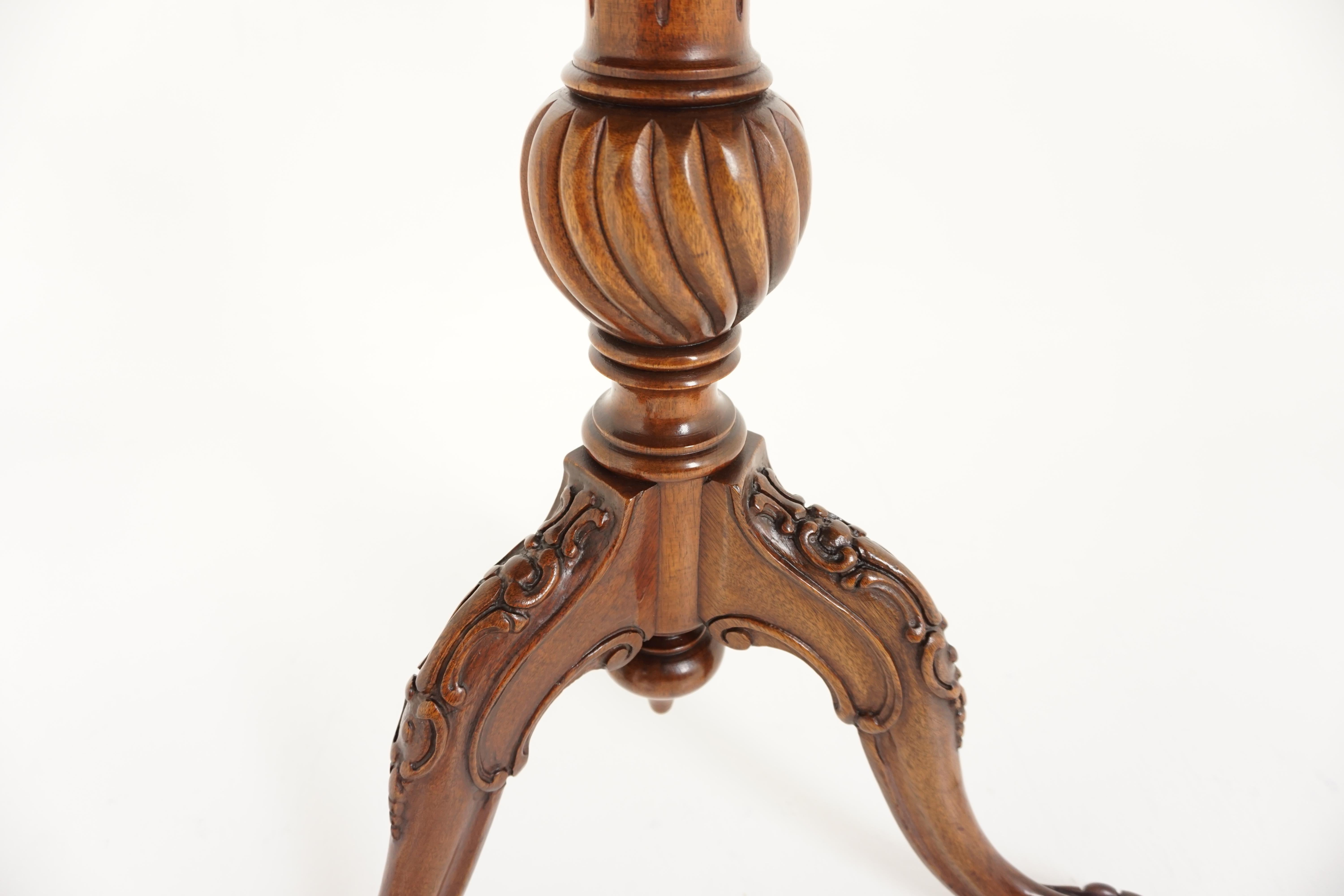 Vintage Walnut Circular Carved Tilt-Table, Scotland, 1920 In Good Condition In Vancouver, BC