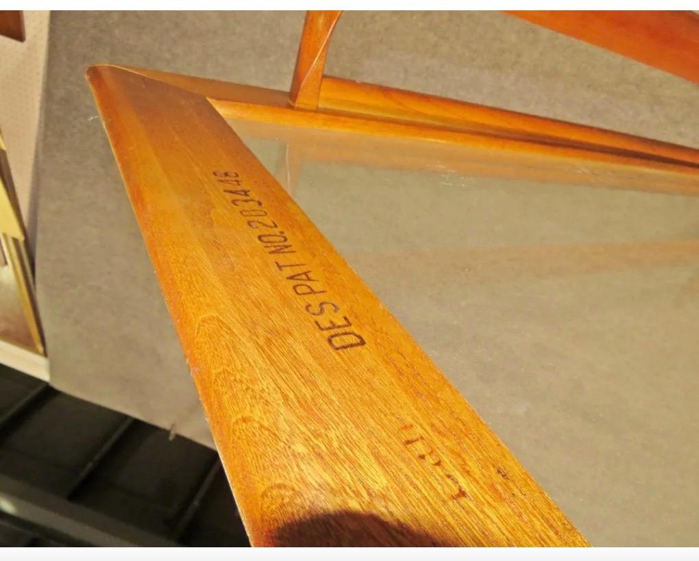 Mid-Century Modern Table basse vintage en noyer par Adrian Pearsall pour Lane Furniture en vente