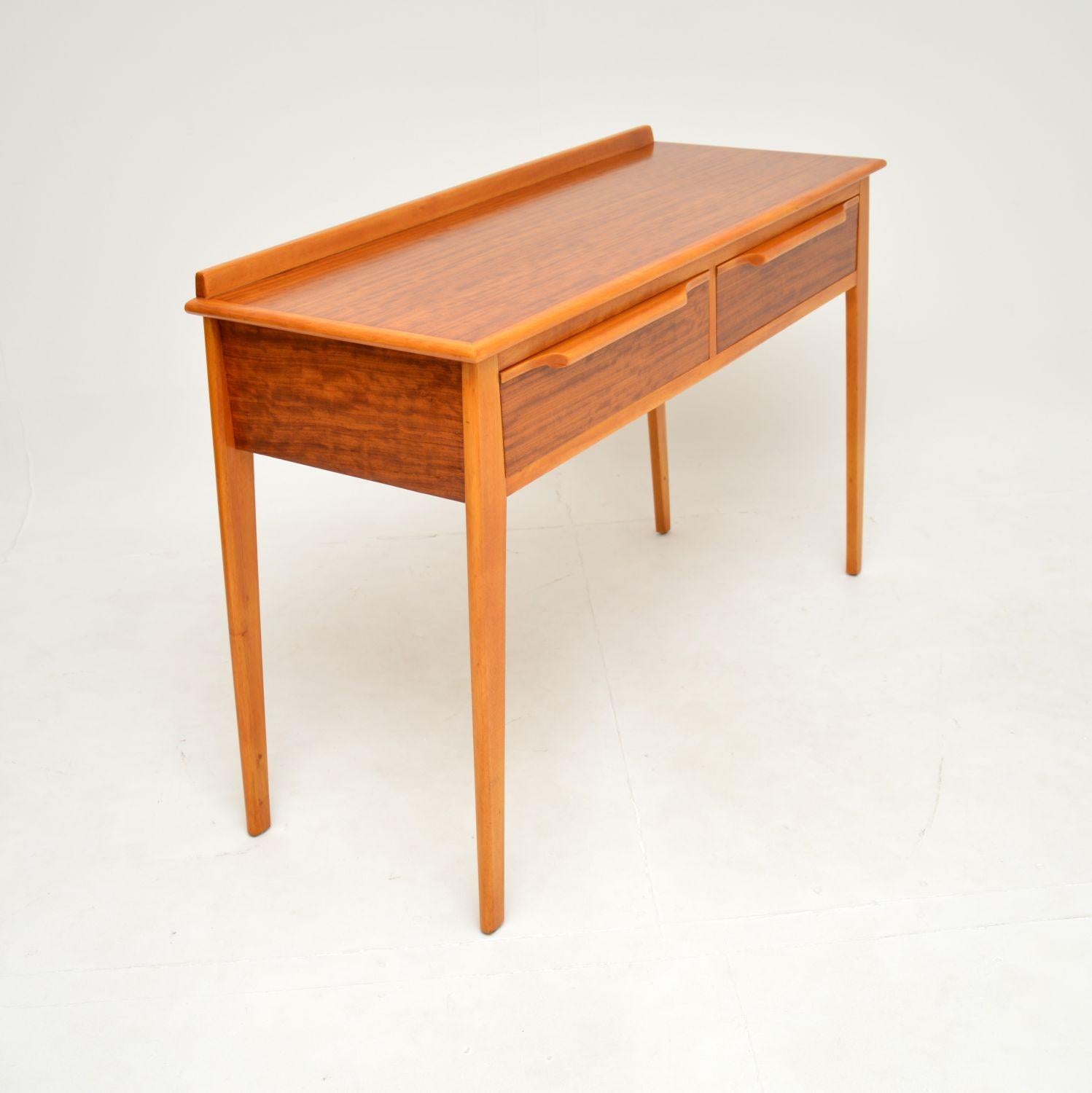 Mid-Century Modern Vintage Walnut Console Table by Finewood For Sale