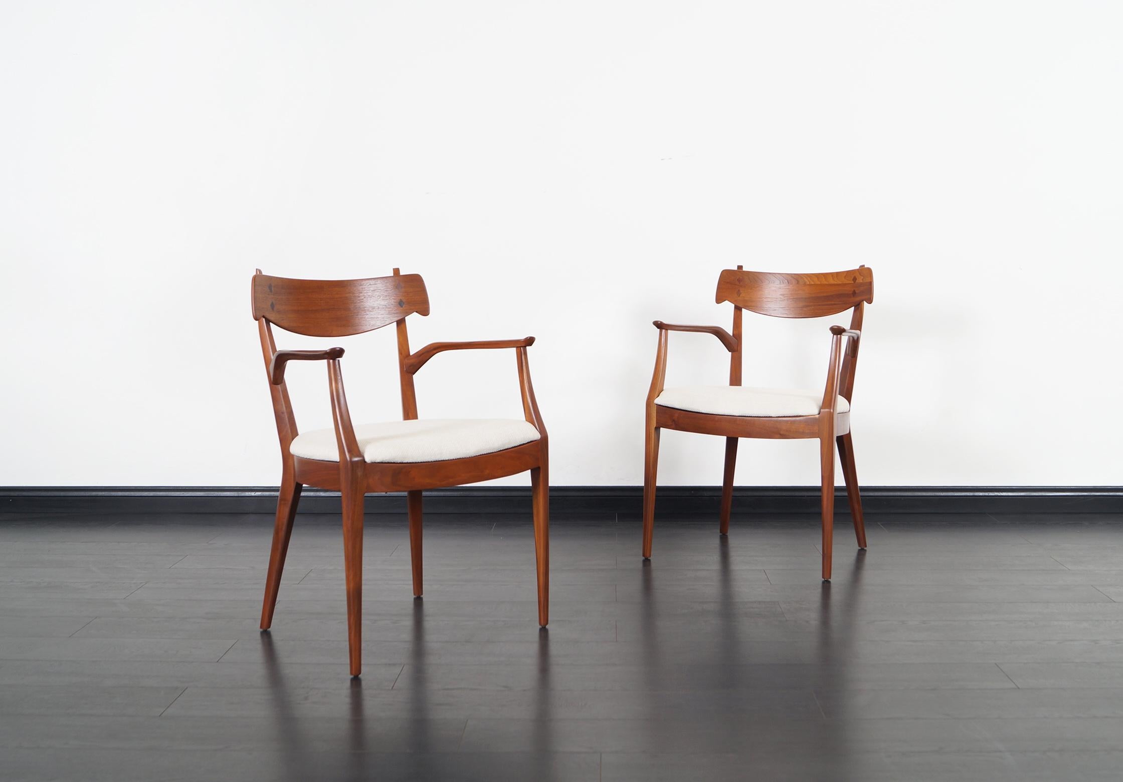 Mid-20th Century Vintage Walnut Dining Chairs by Kipp Stewart for Drexel