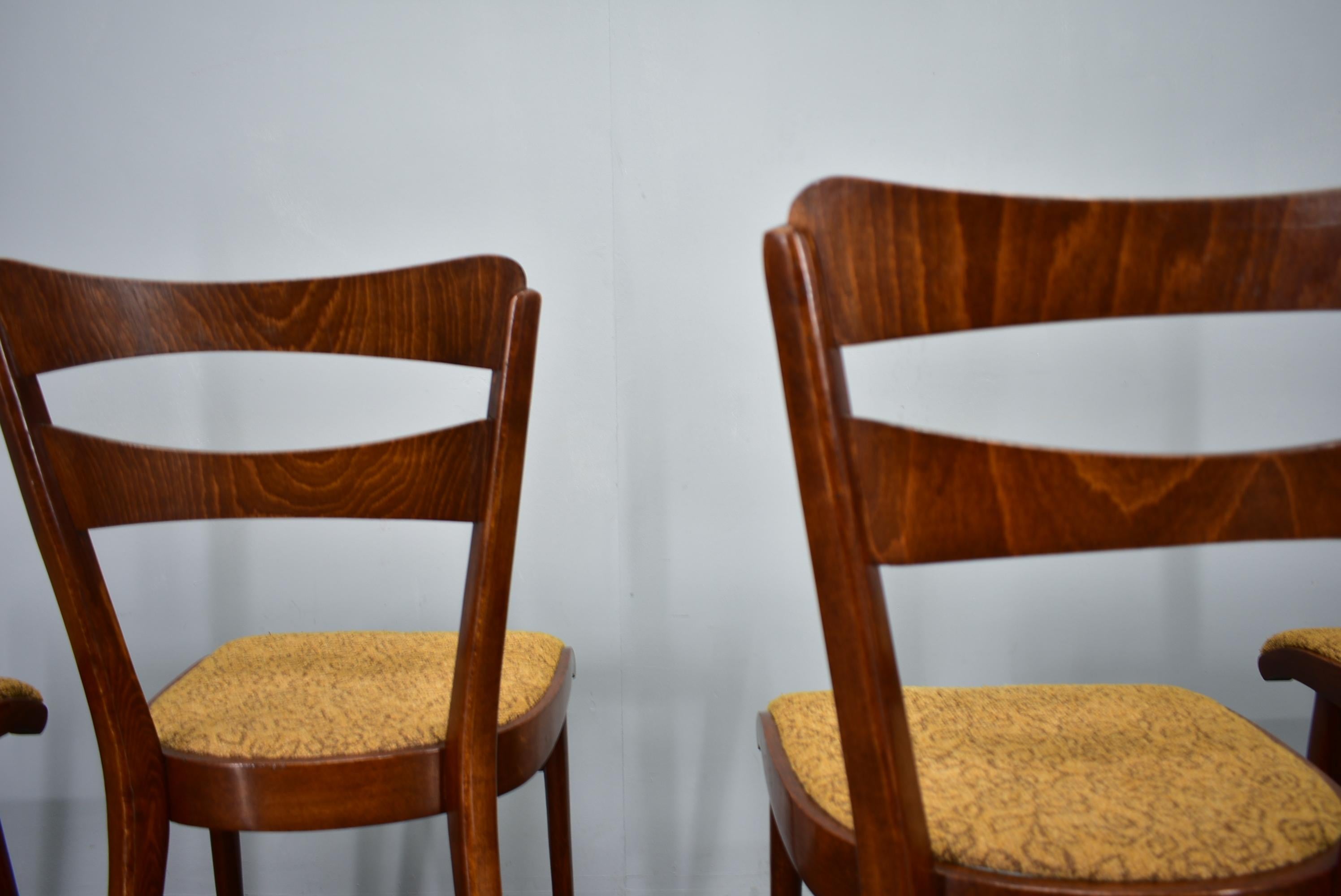 Sedie da pranzo in noce vintage di Mier Topolcany, Cecoslovacchia, anni '60, Set di 4 in vendita 7