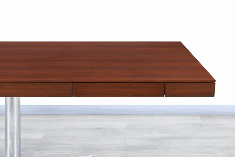 Mid-20th Century Vintage Walnut Executive Desk by Florence Knoll For Sale