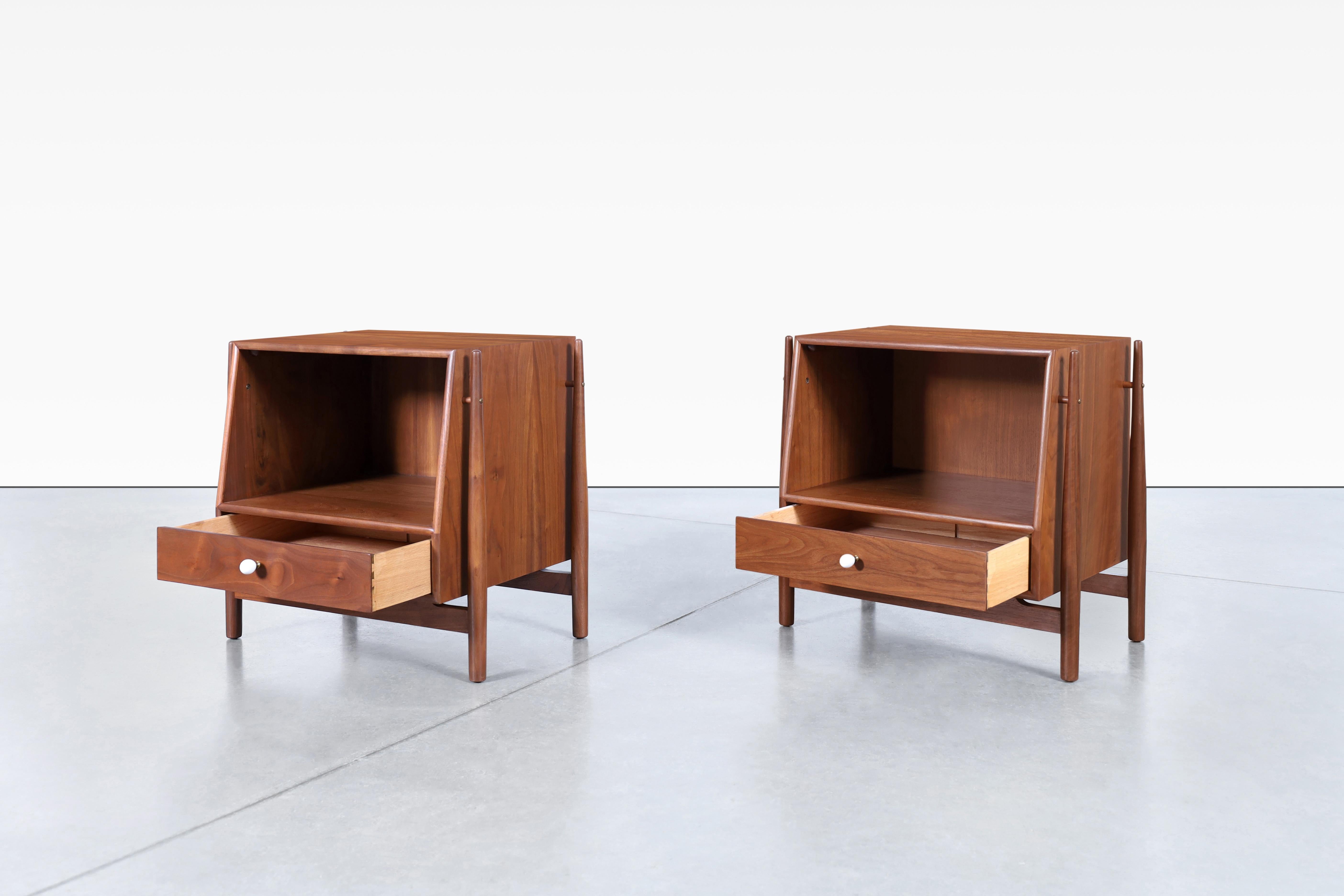 Mid-Century Modern Vintage Walnut Floating Nightstands by Kipp Stewart for Drexel