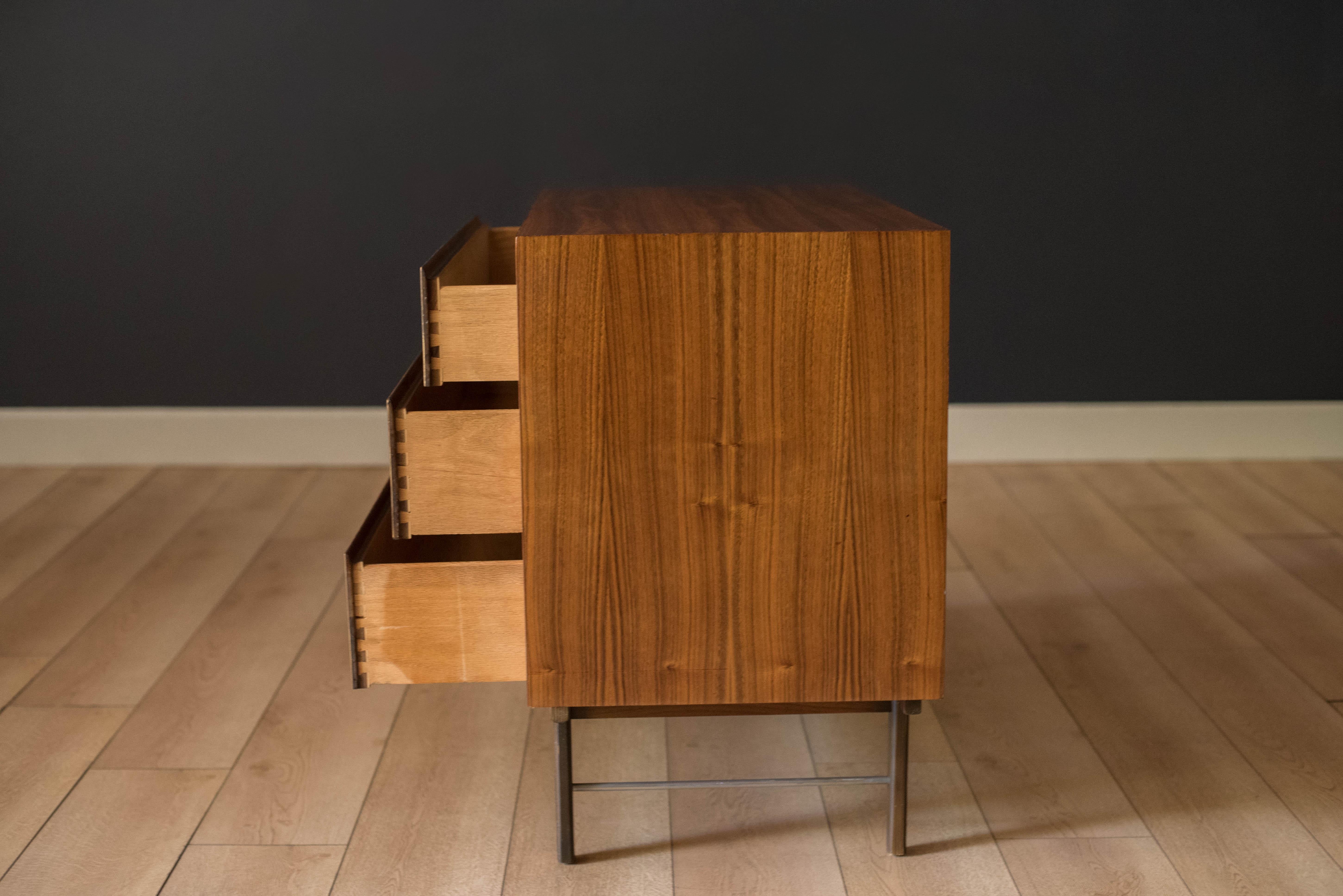 Mid-20th Century Vintage Walnut Glenn of California Dresser Chest of Drawers by Kipp Stewart