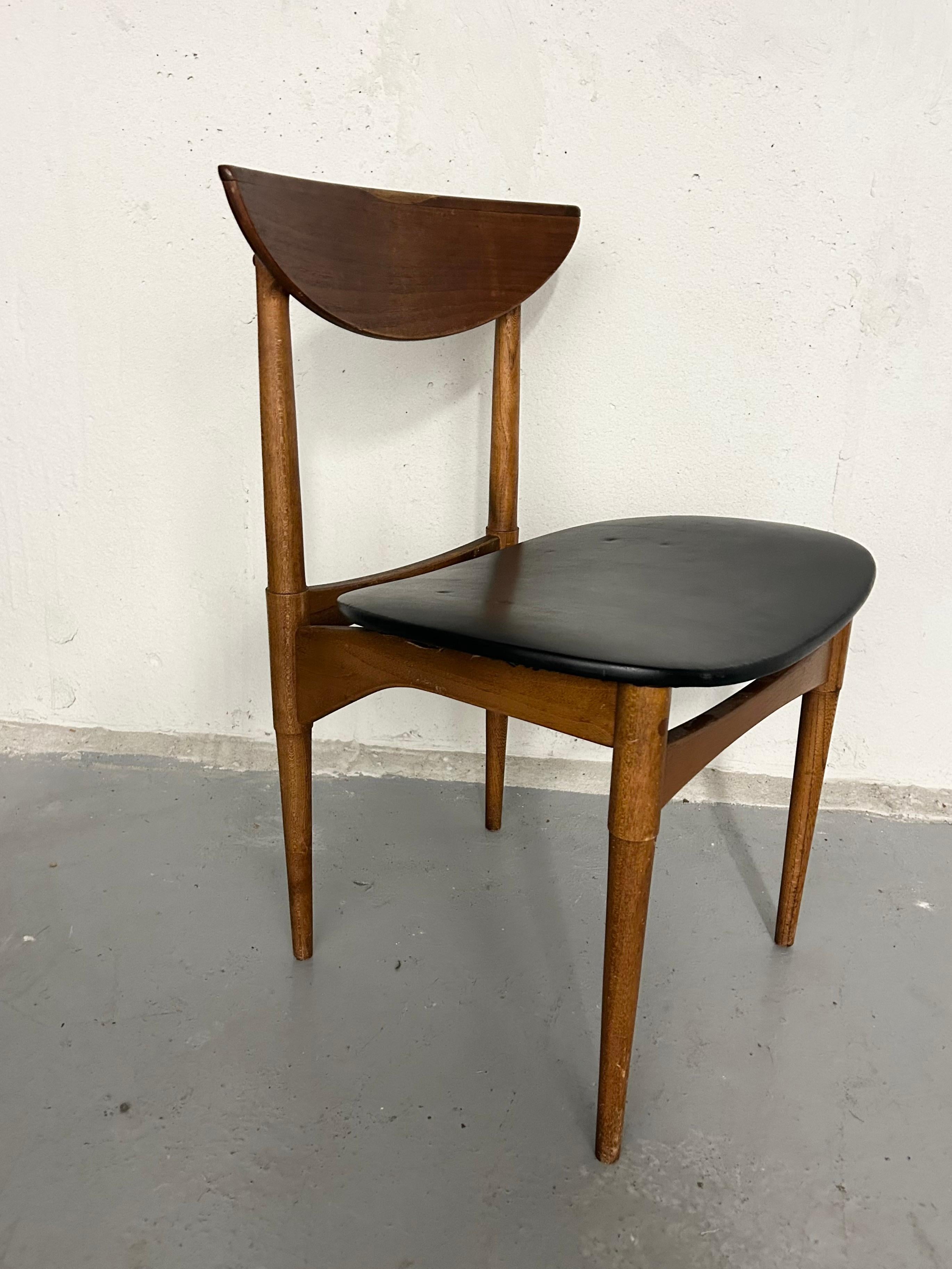 American Vintage Walnut Lane Perception Dining Chair 