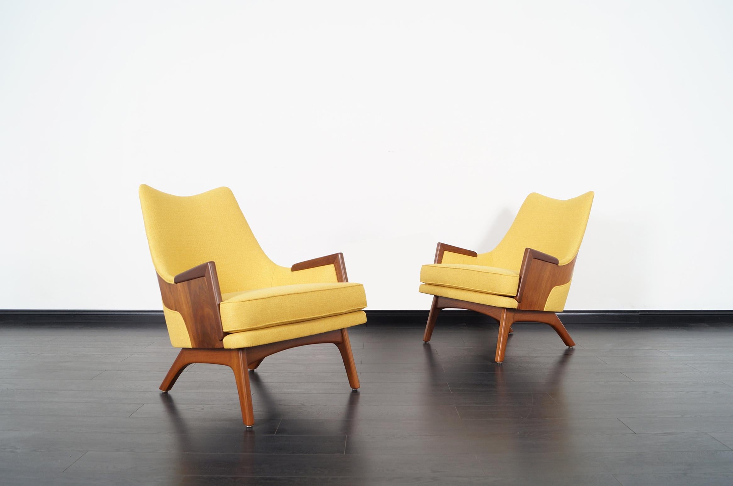 Vintage Walnut Lounge Chairs by Adrian Pearsall In Excellent Condition In North Hollywood, CA