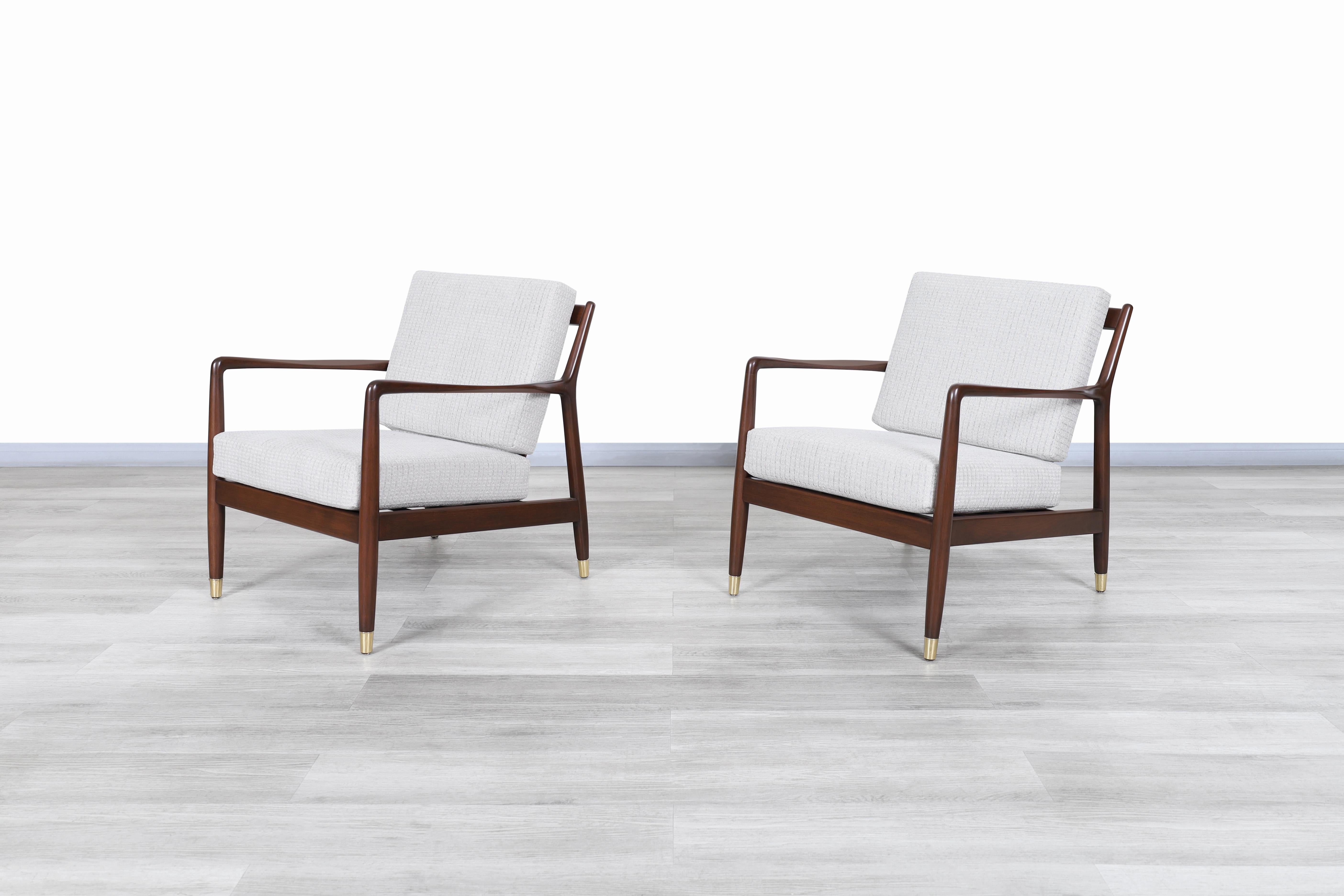 Mid-Century Modern Vintage Walnut Lounge Chairs by Folke Ohlsson for DUX For Sale