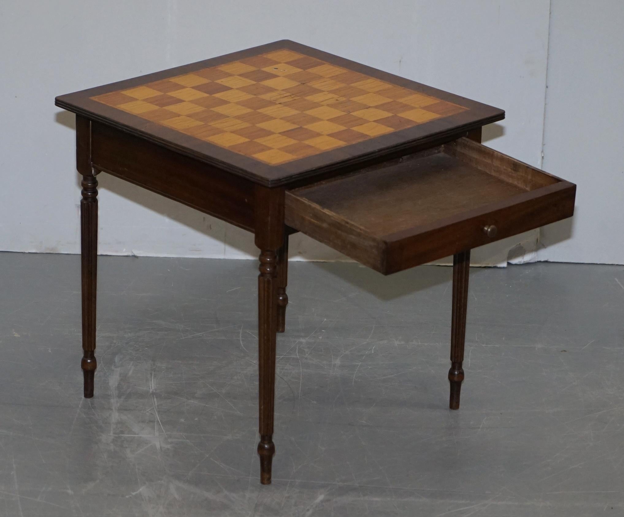 Vintage Walnut & Hardwood Marquetry Inlaid Chess Board Games Table with Drawer For Sale 6